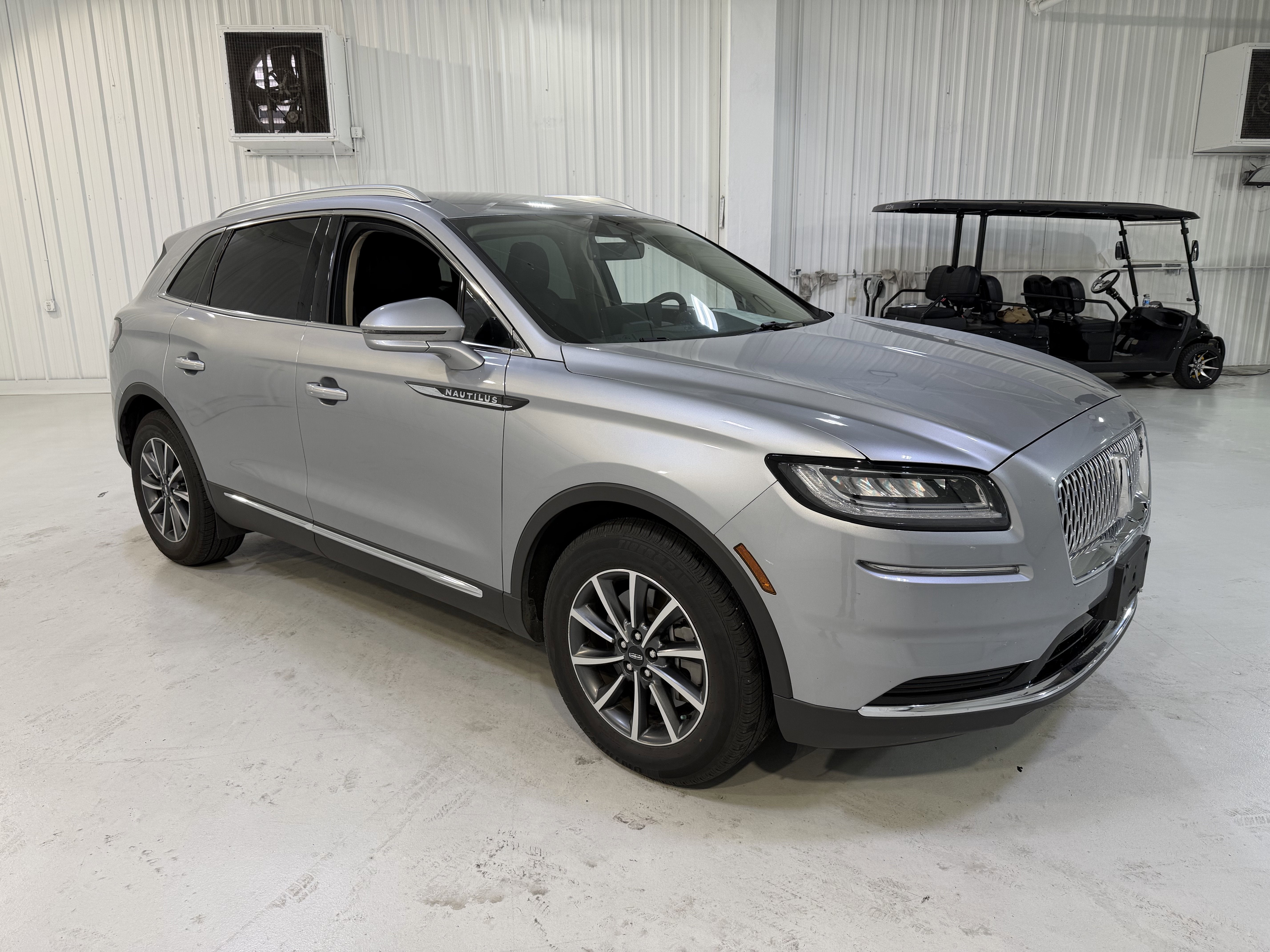 2021 Lincoln Nautilus Standard