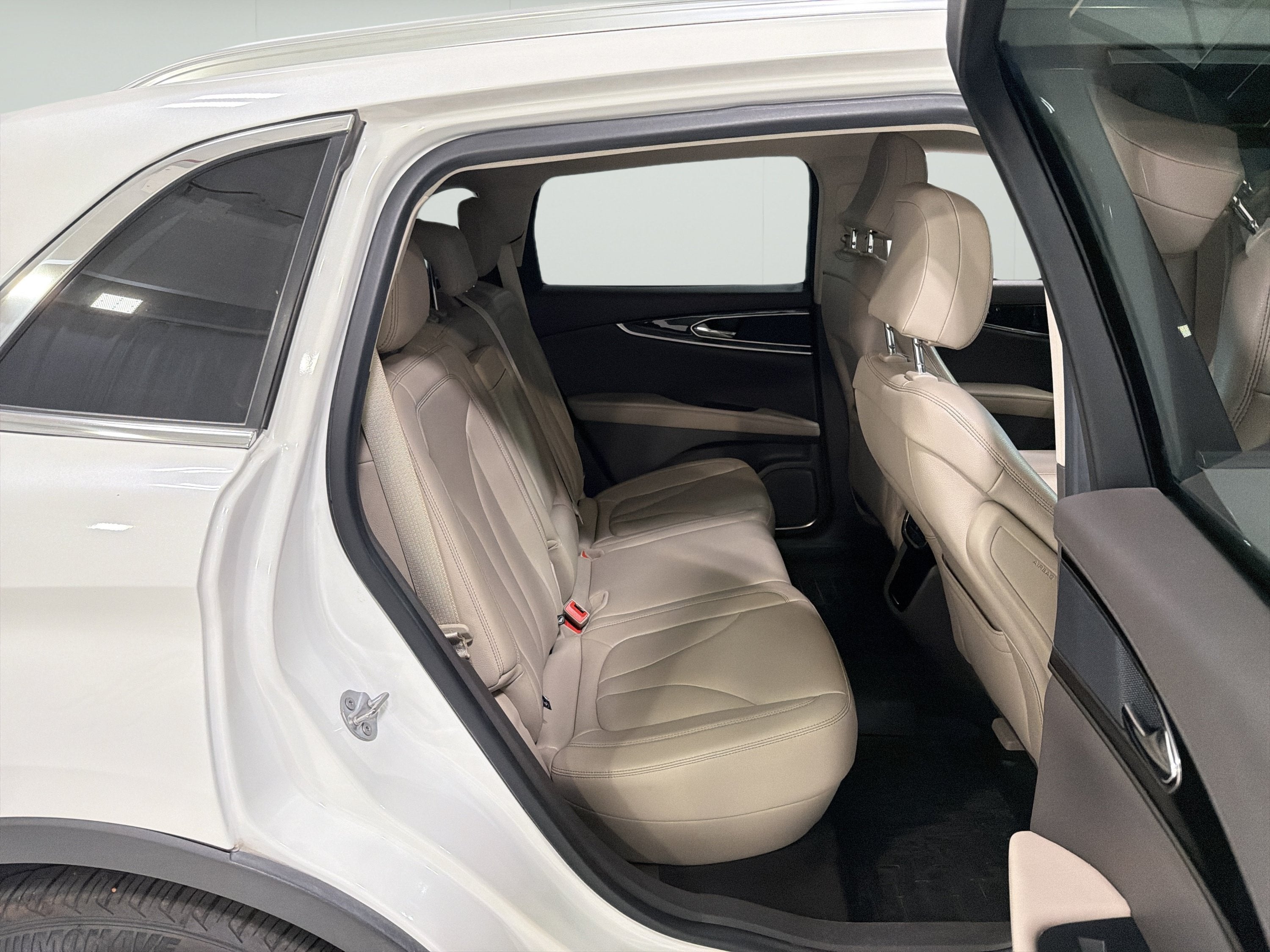 2022 Lincoln Nautilus Standard