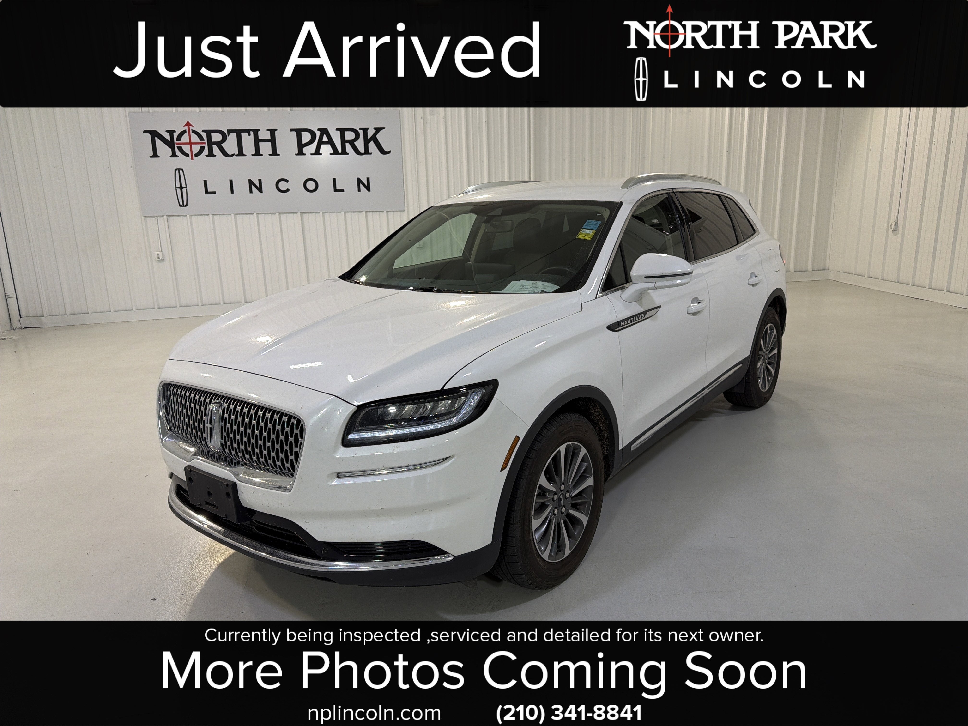 2022 Lincoln Nautilus Standard