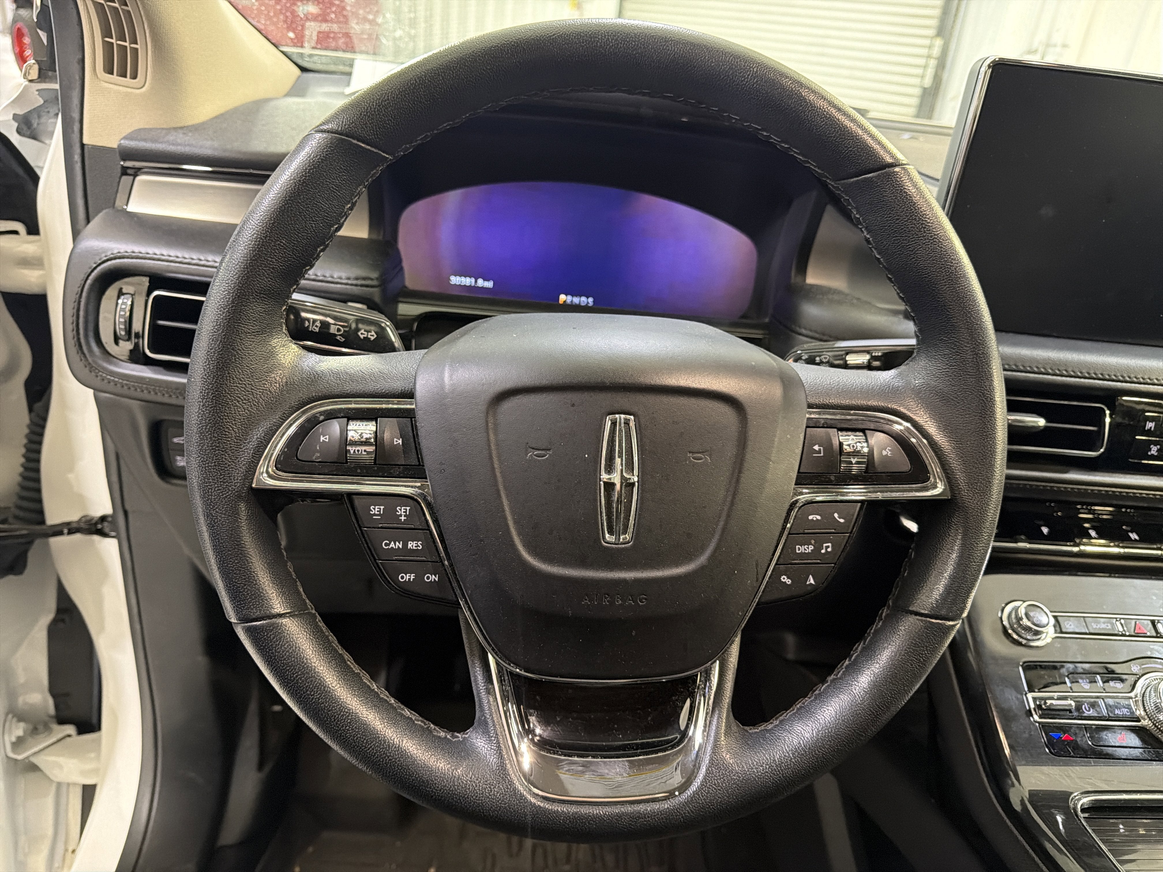 2022 Lincoln Nautilus Standard