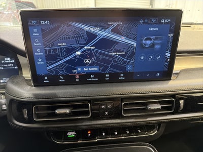 2022 Lincoln Nautilus Standard