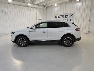 2022 Lincoln Nautilus Standard