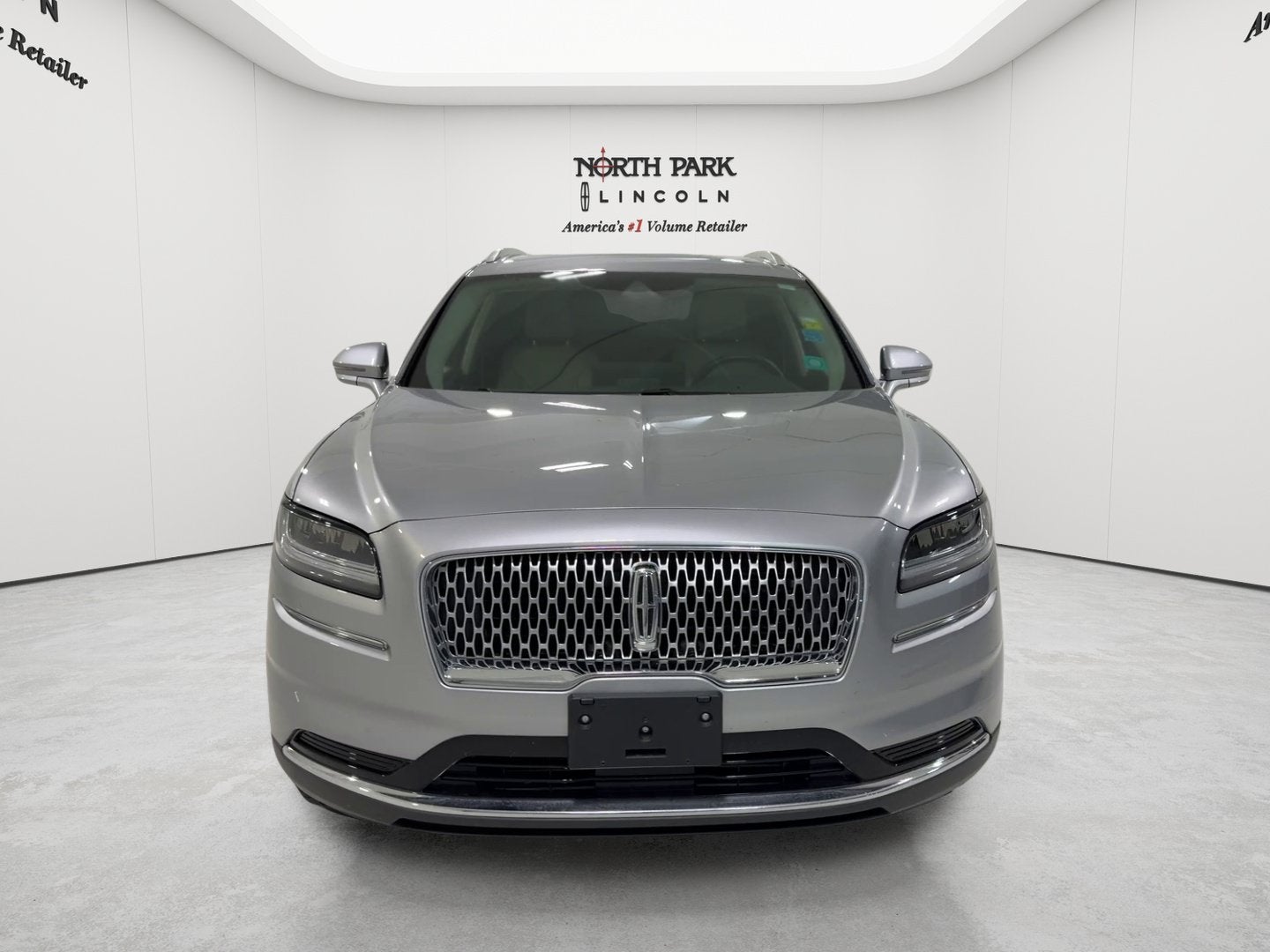 2023 Lincoln Nautilus Standard