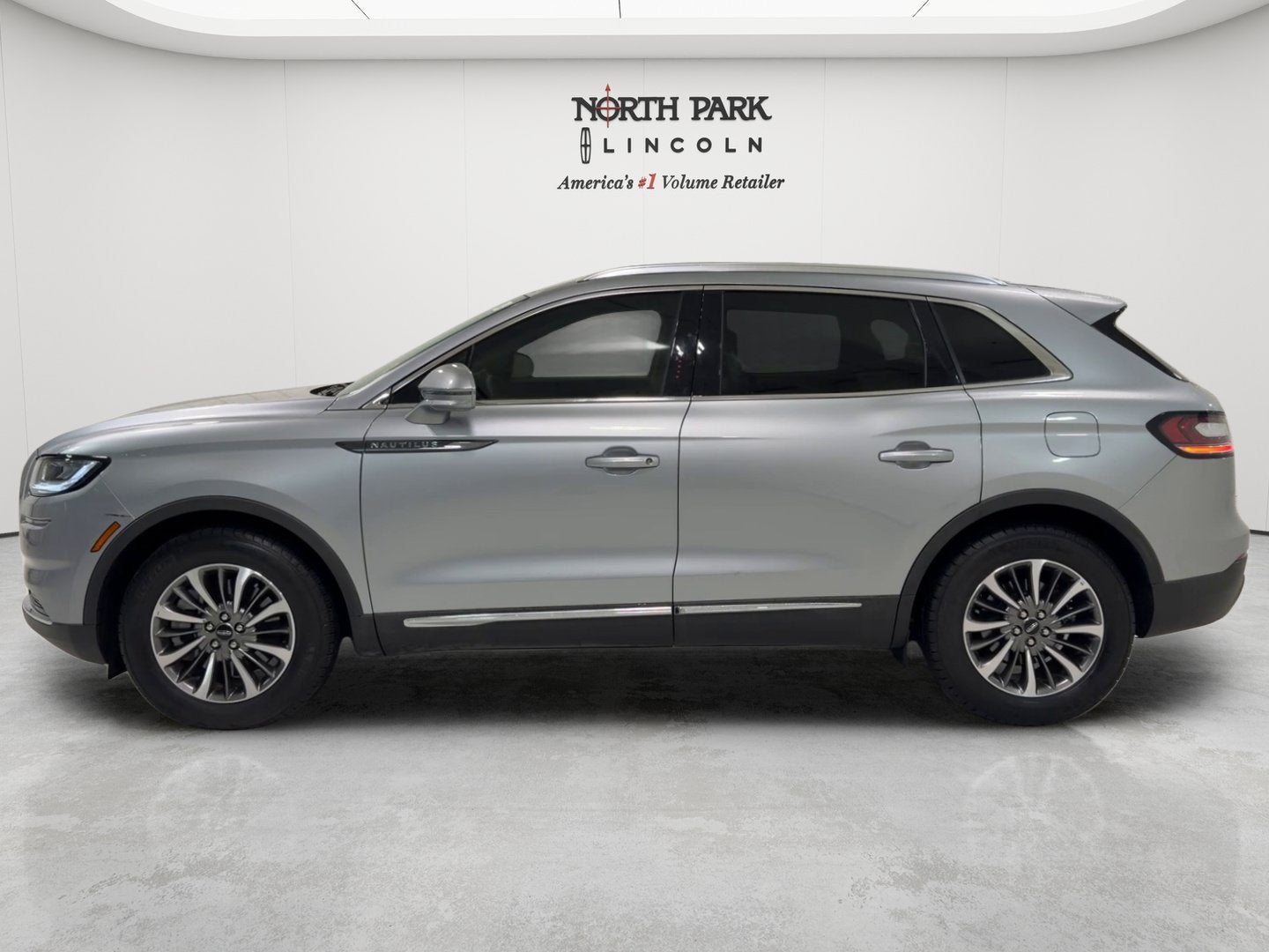 2LMPJ6J90PBL14445