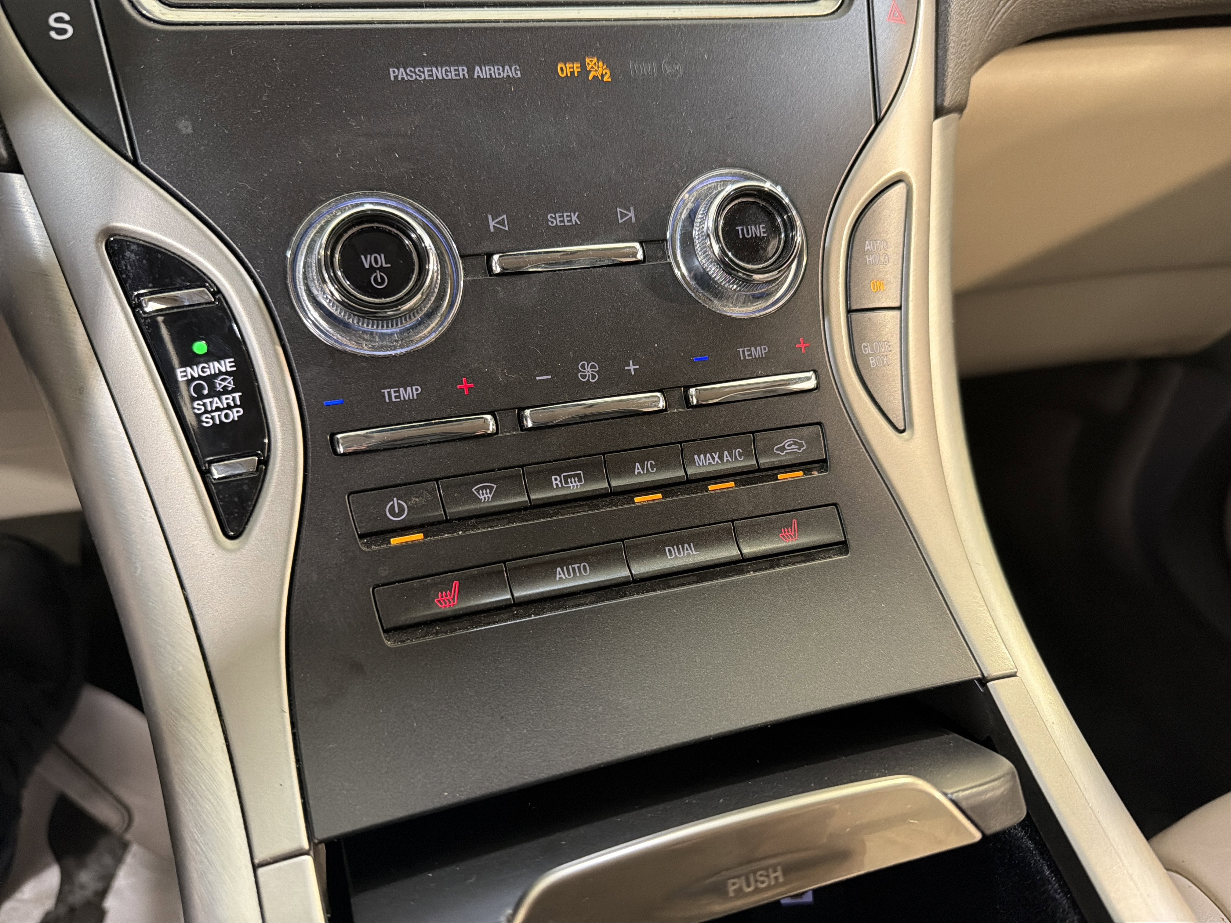 2020 Lincoln Nautilus Standard