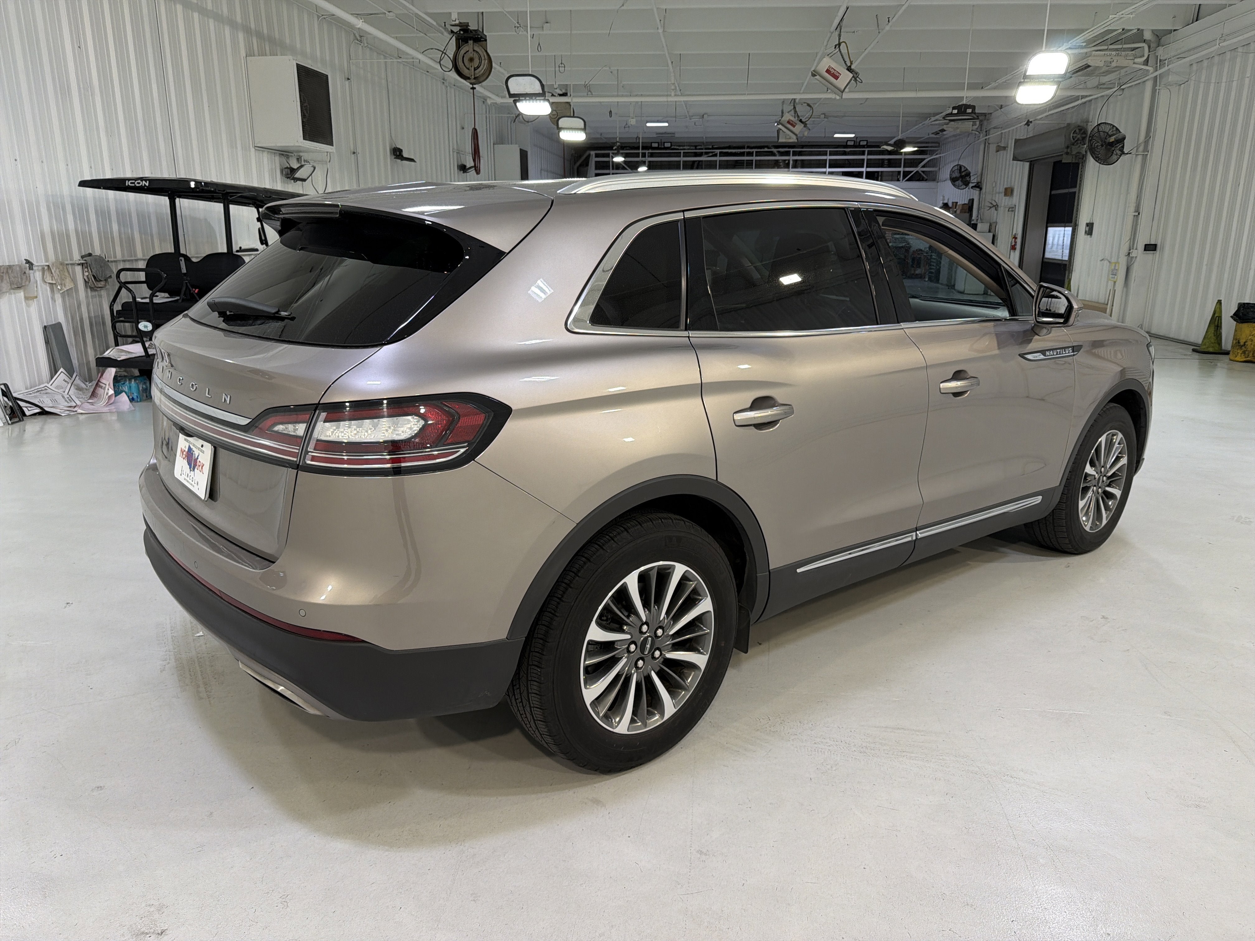 2020 Lincoln Nautilus Standard