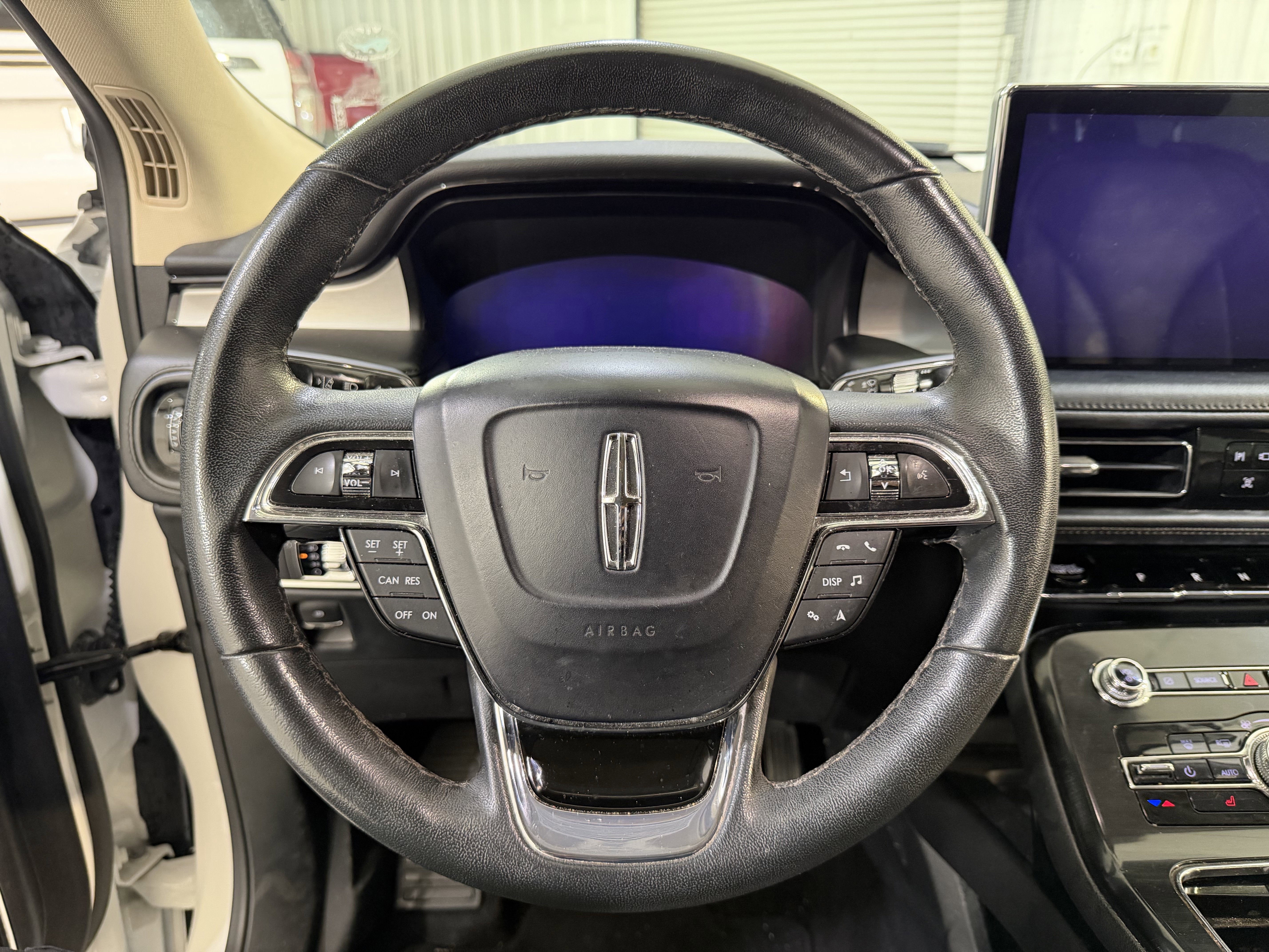 2022 Lincoln Nautilus Standard