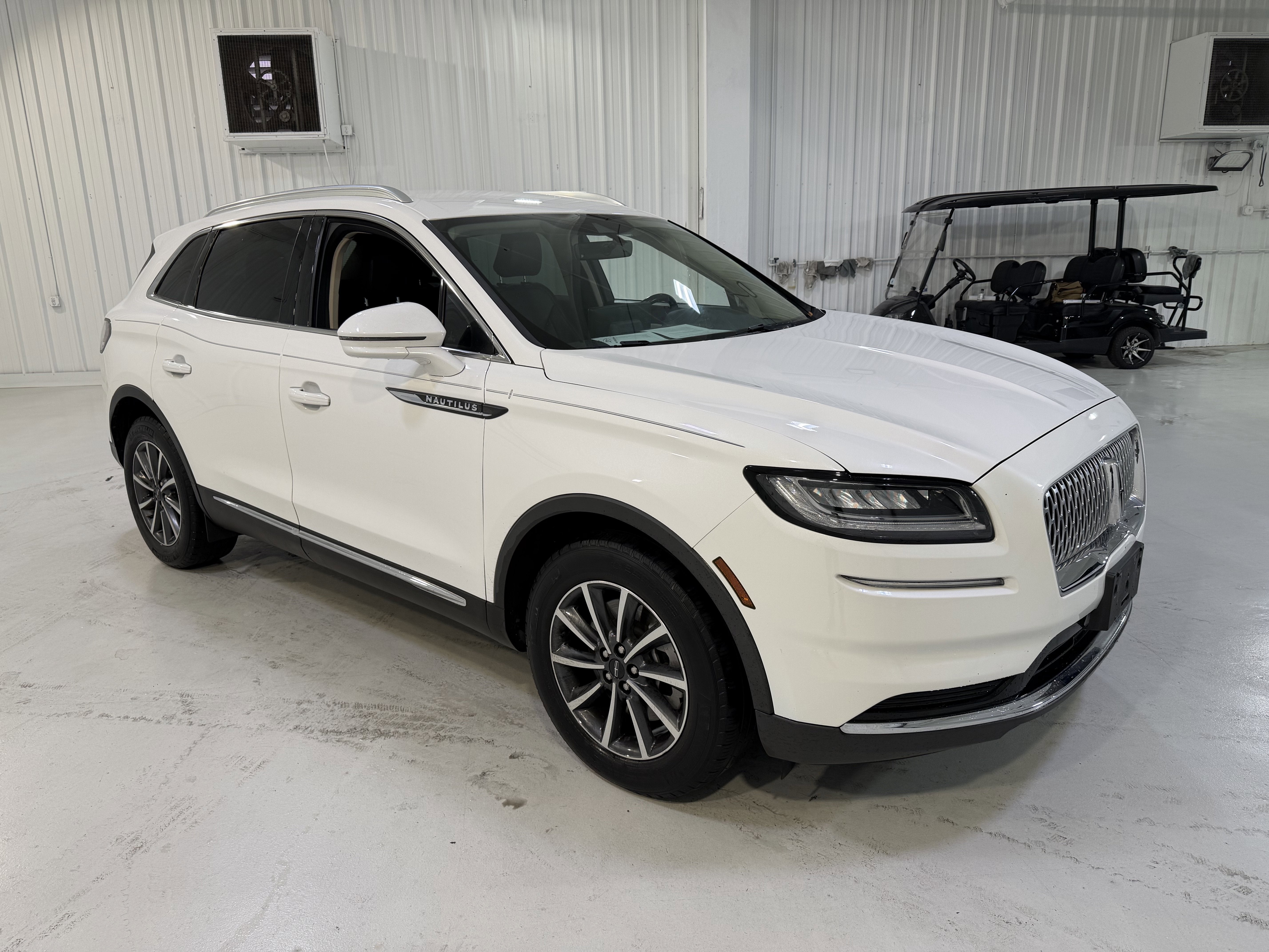2022 Lincoln Nautilus Standard