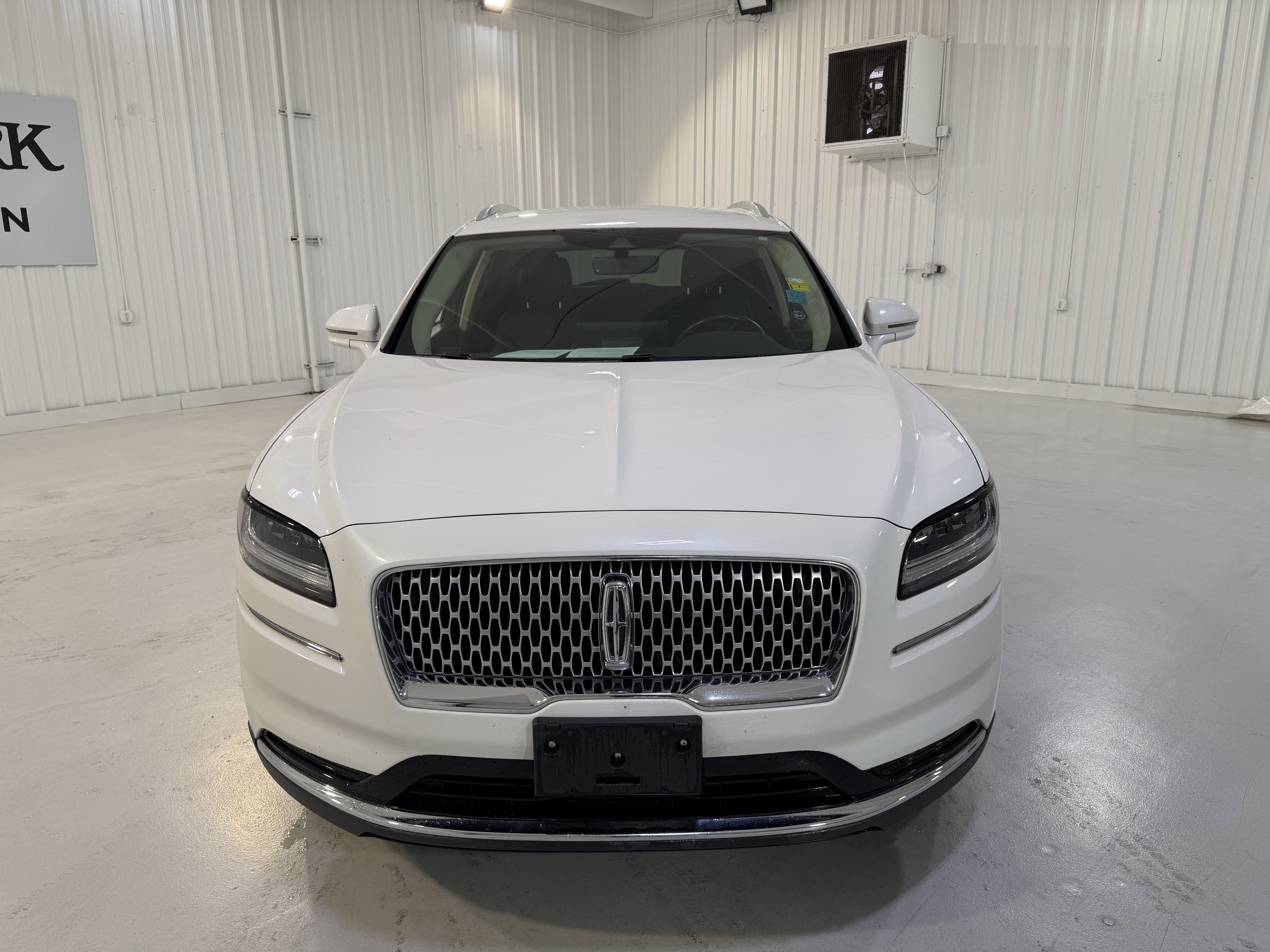 2022 Lincoln Nautilus Standard