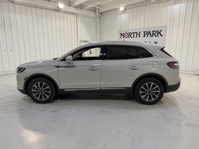 2022 Lincoln Nautilus Standard