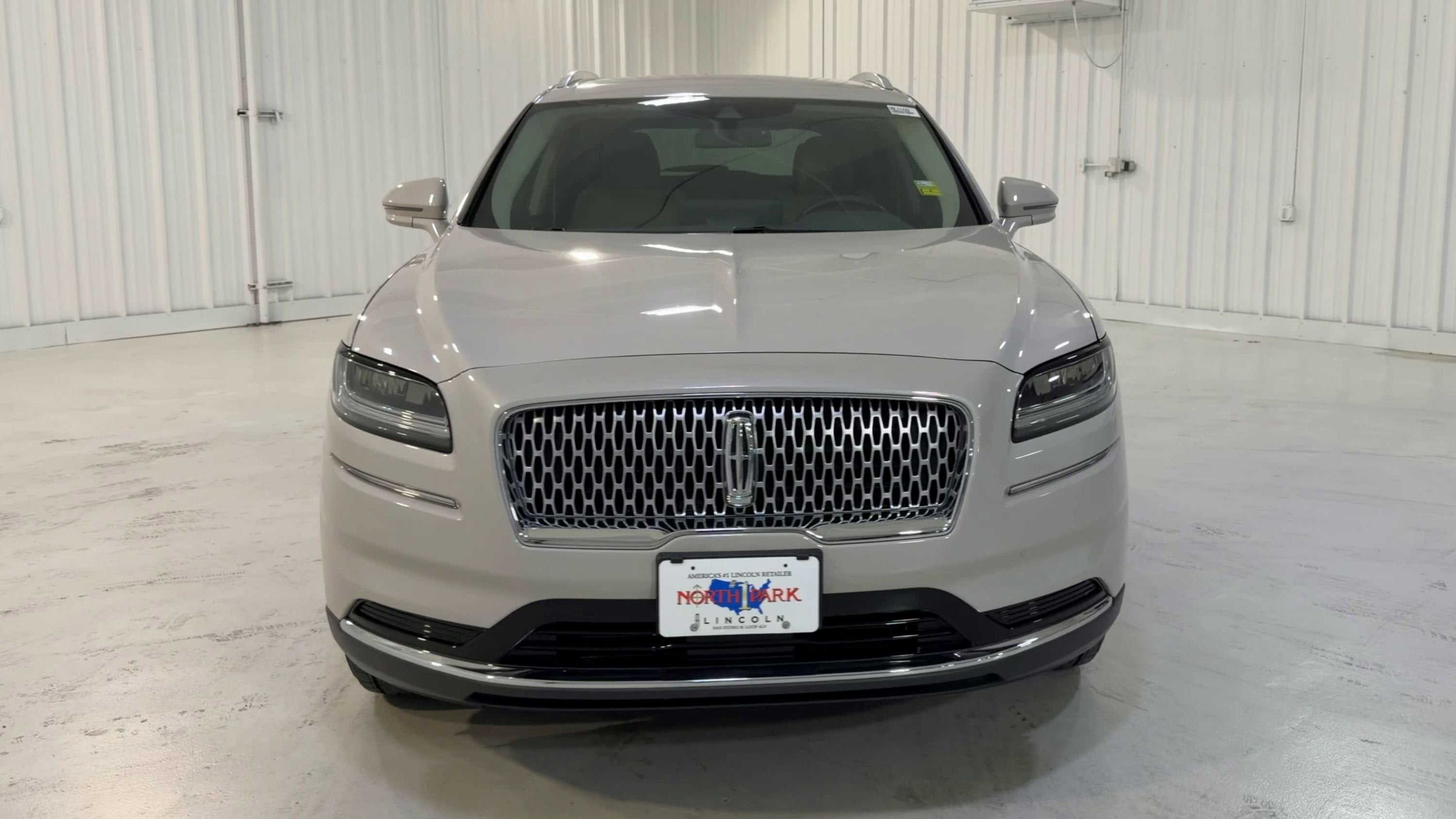 2022 Lincoln Nautilus Standard