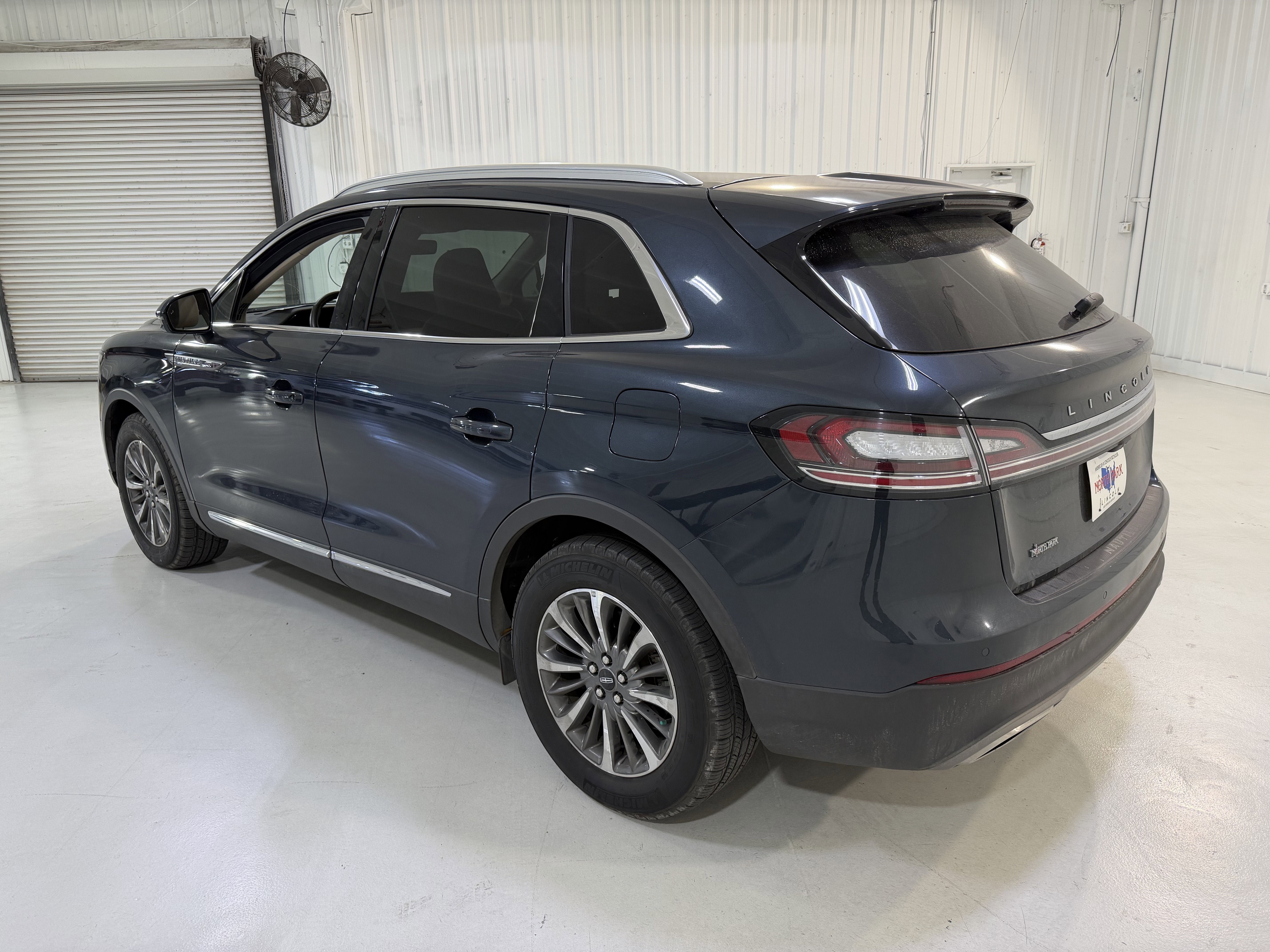 2022 Lincoln Nautilus Standard