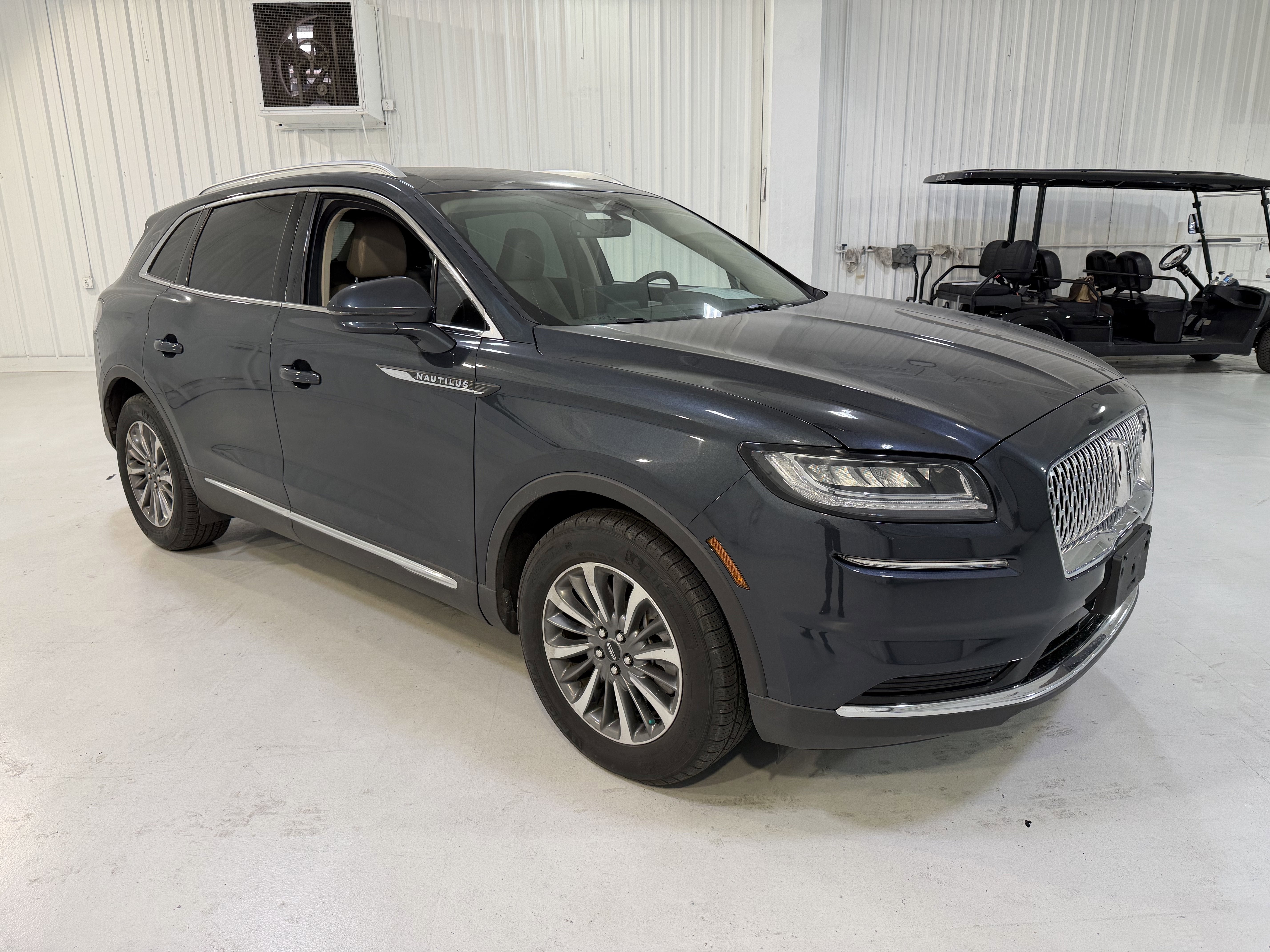 2022 Lincoln Nautilus Standard