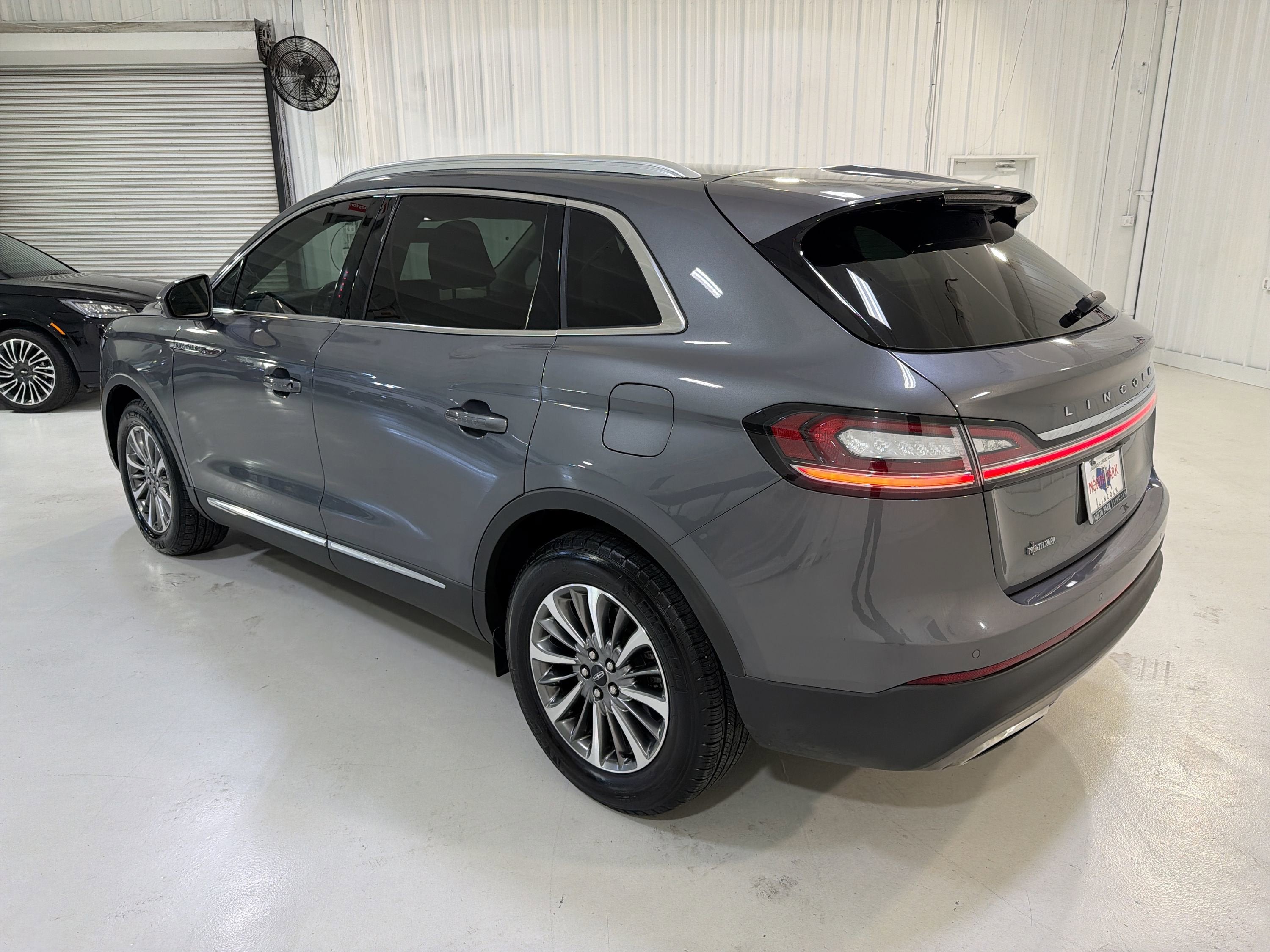 2023 Lincoln Nautilus Standard