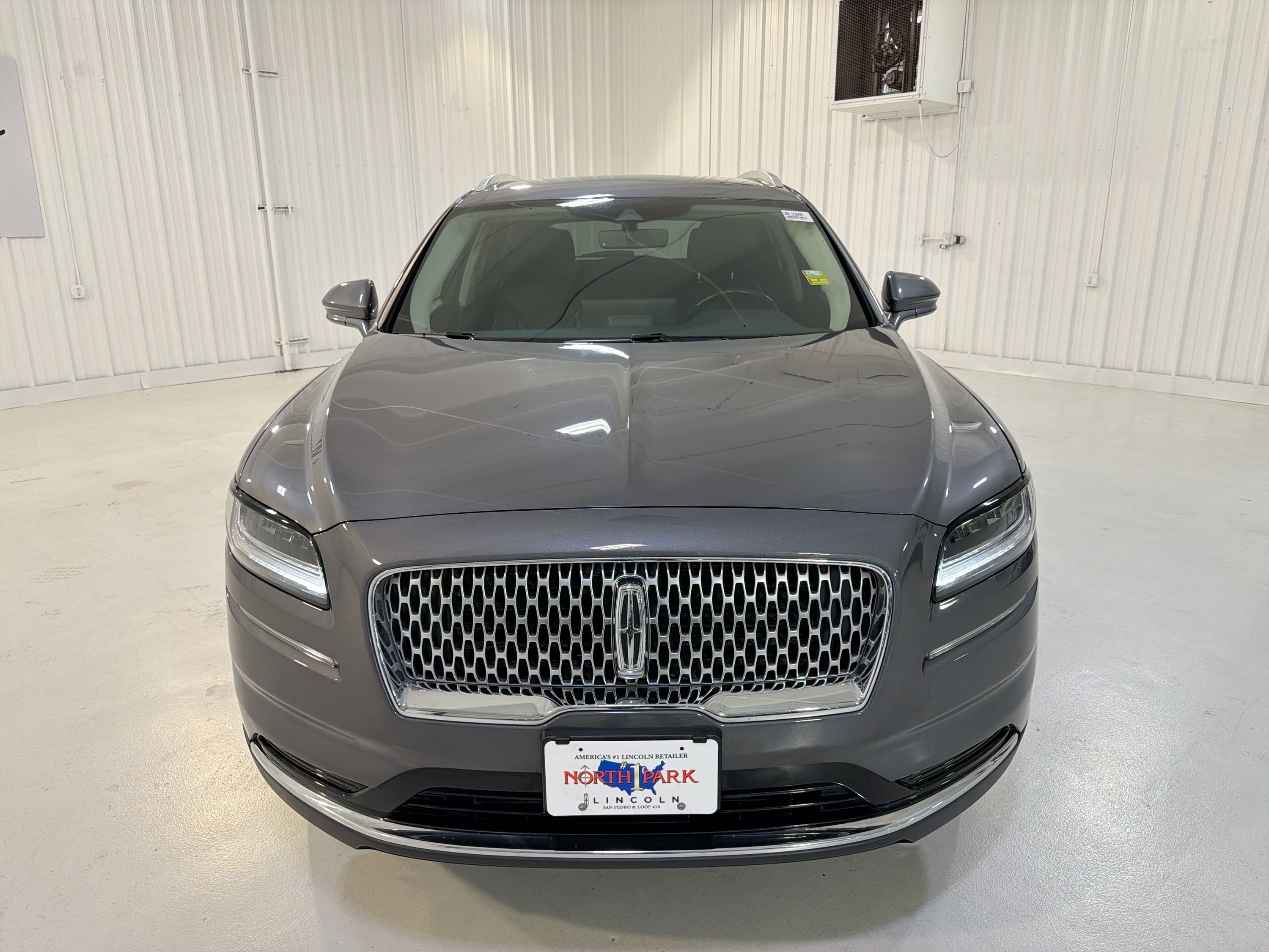 2023 Lincoln Nautilus Standard