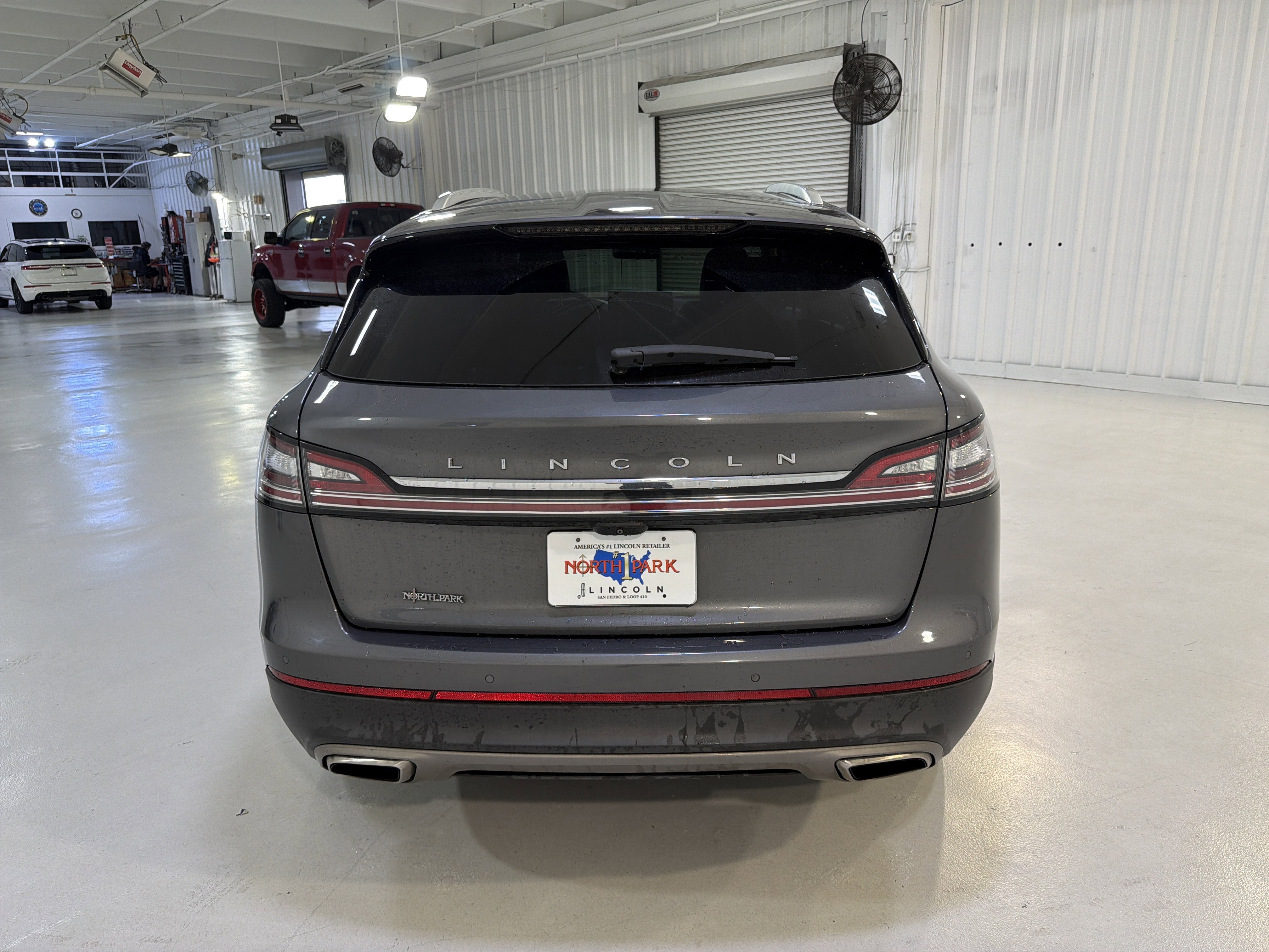 2023 Lincoln Nautilus Standard