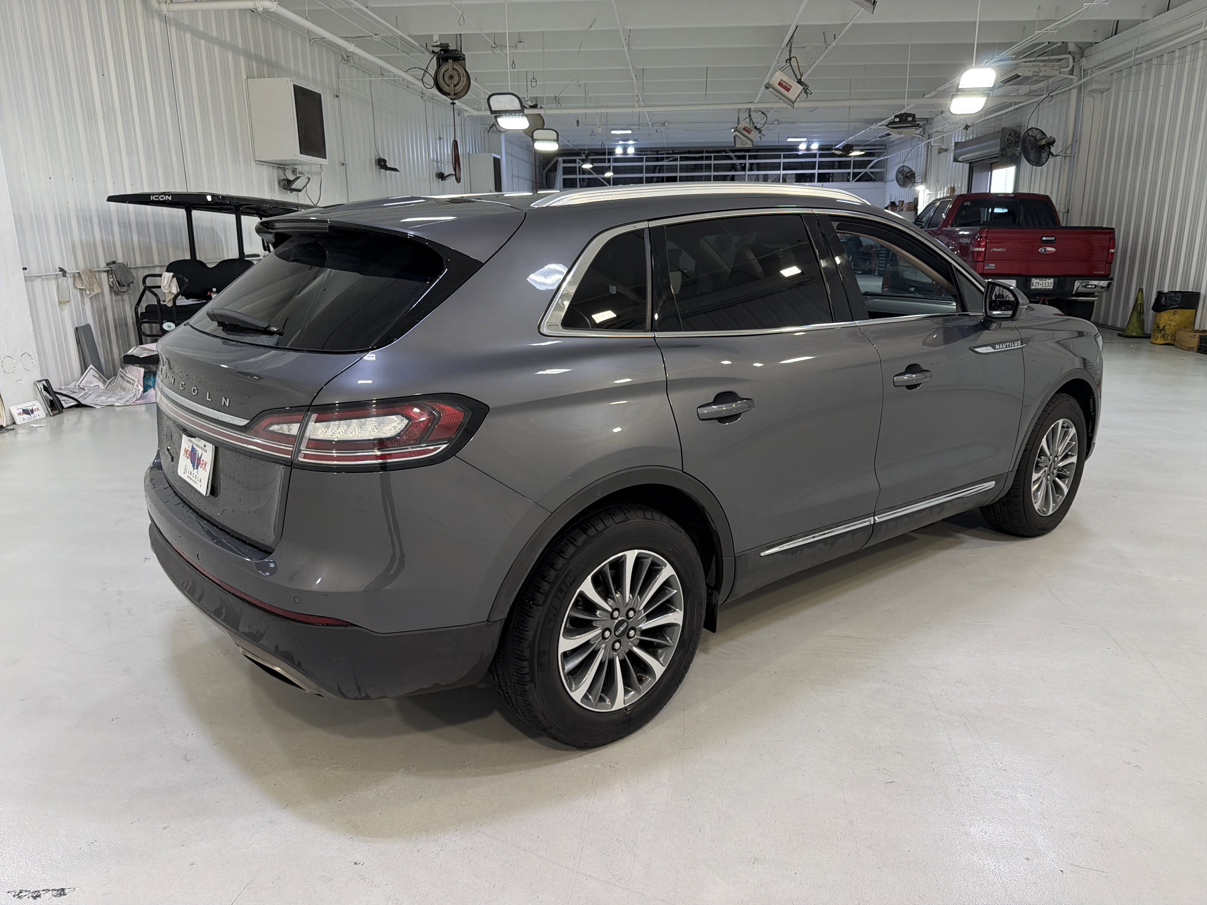 2023 Lincoln Nautilus Standard