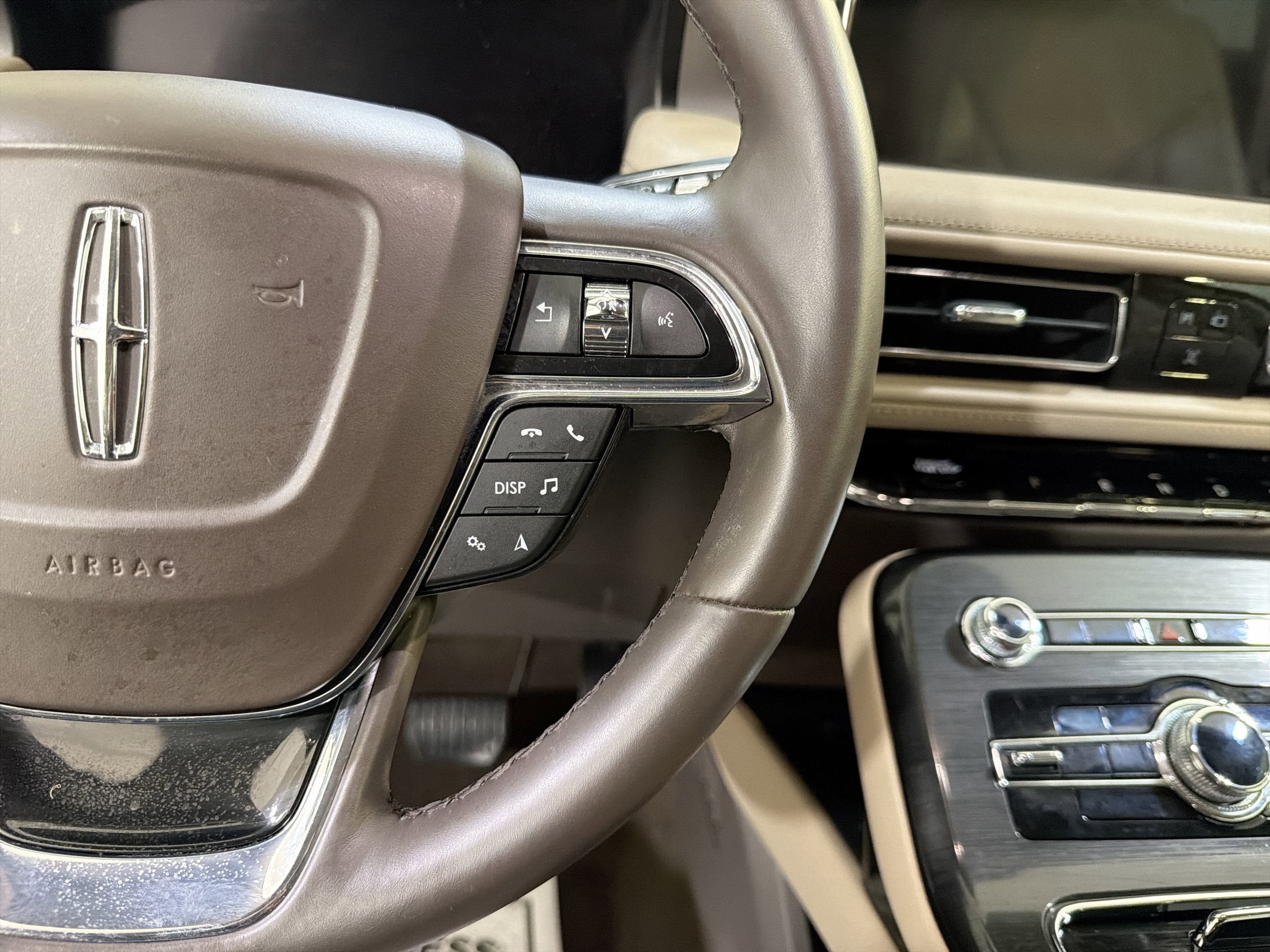 2021 Lincoln Nautilus Standard