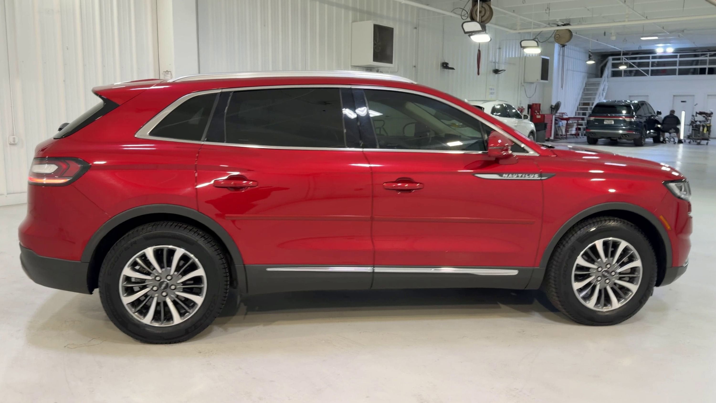 2021 Lincoln Nautilus Standard