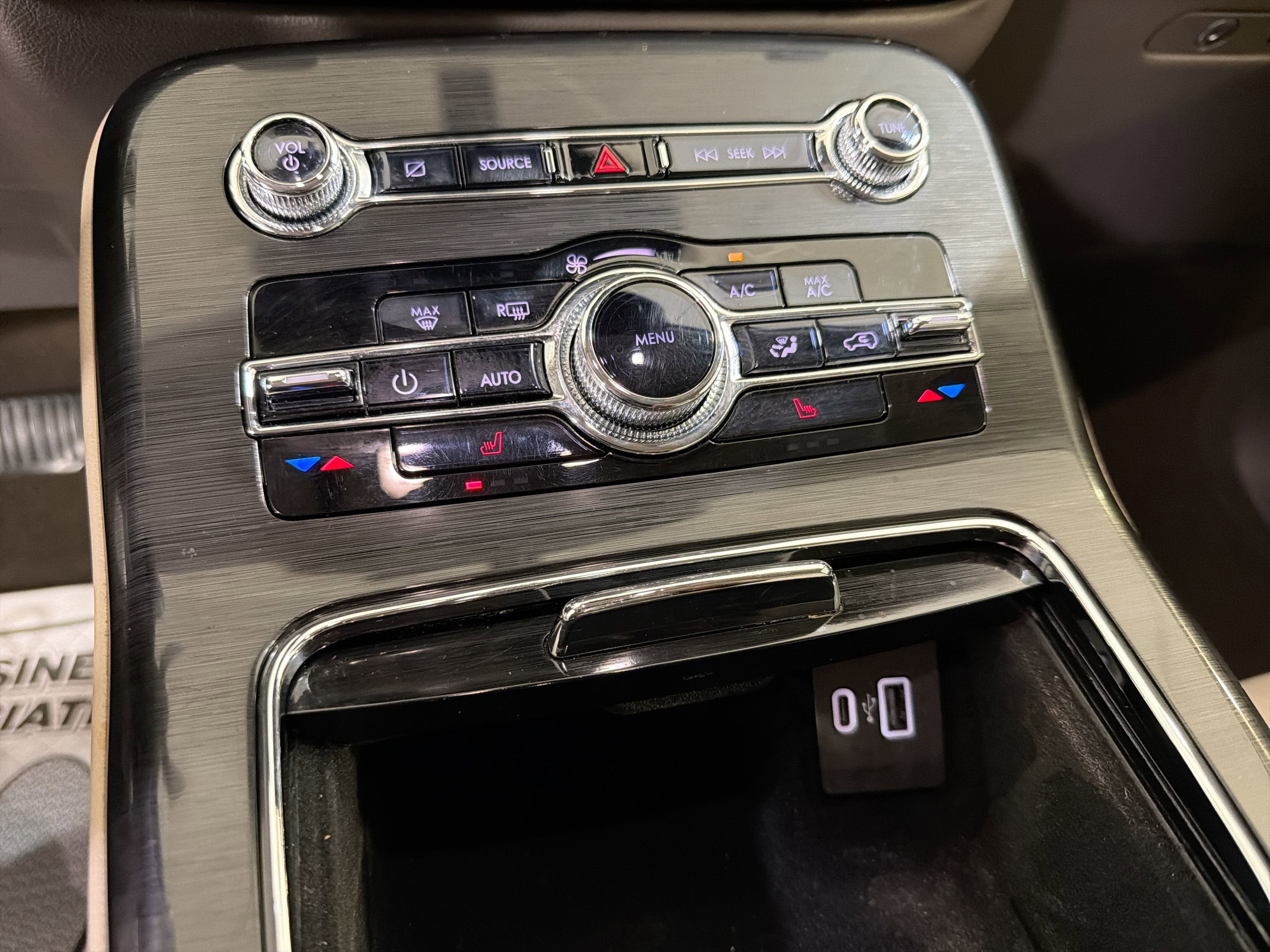 2021 Lincoln Nautilus Standard