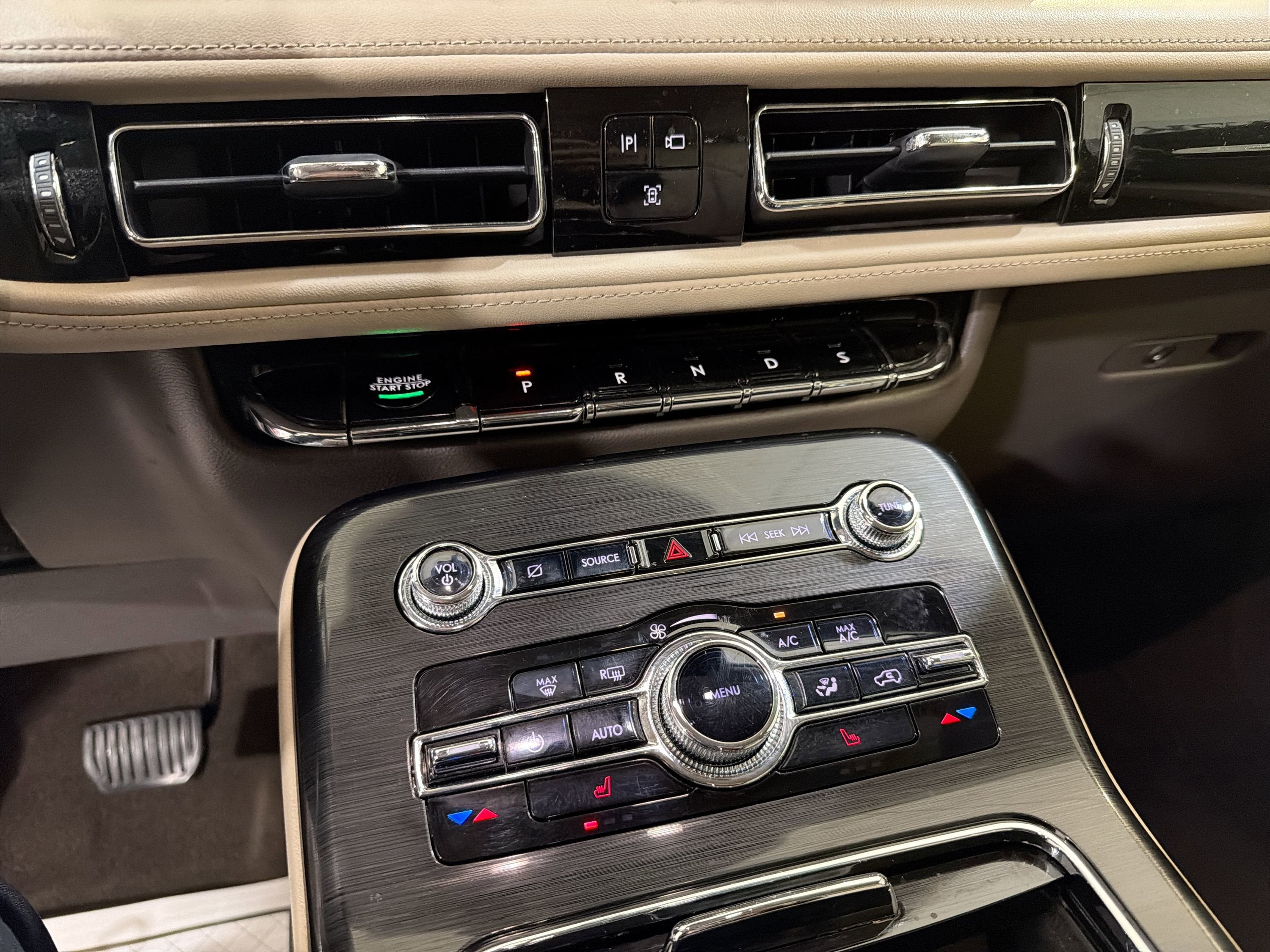 2021 Lincoln Nautilus Standard