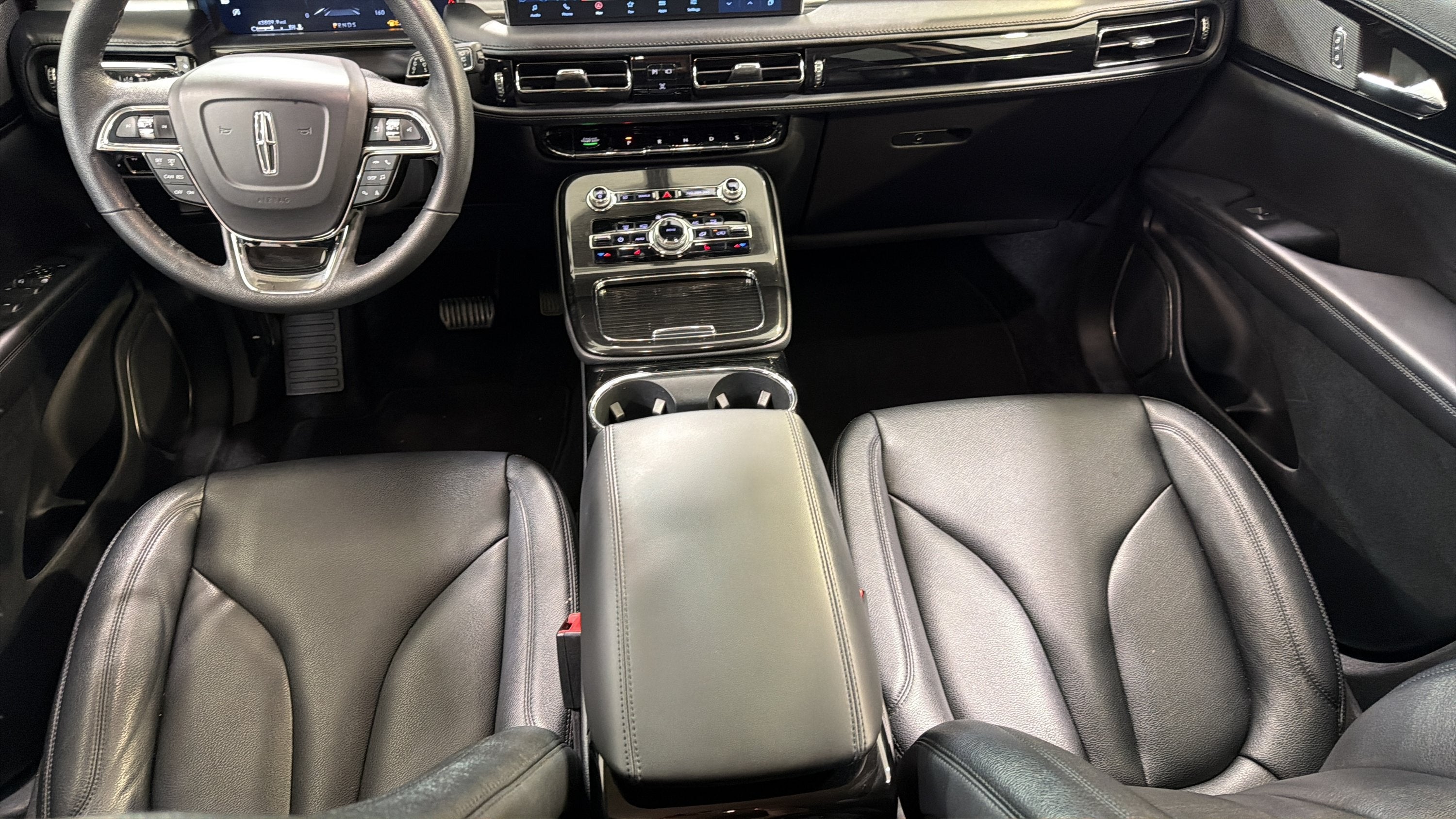 2022 Lincoln Nautilus Standard