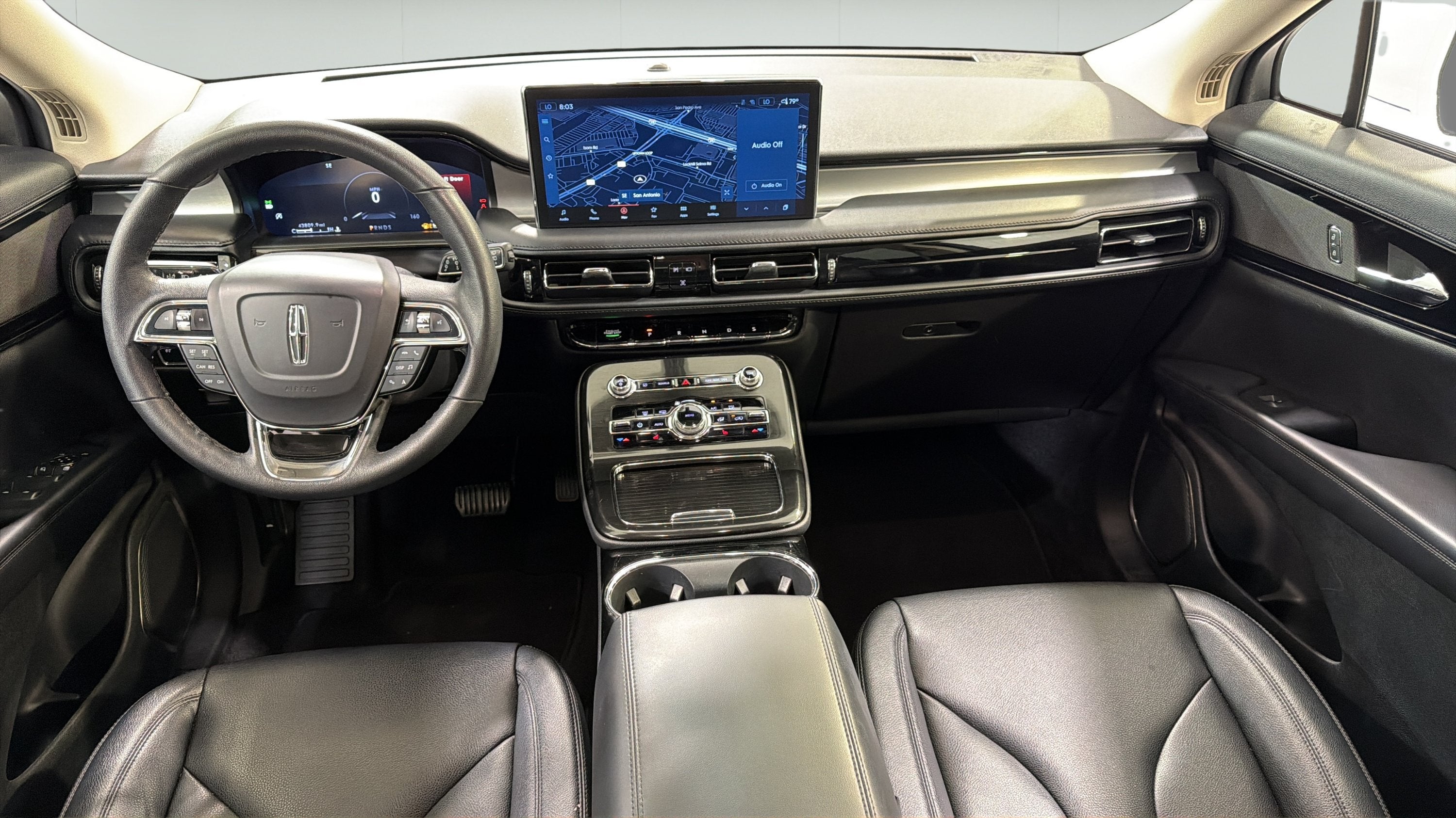 2022 Lincoln Nautilus Standard