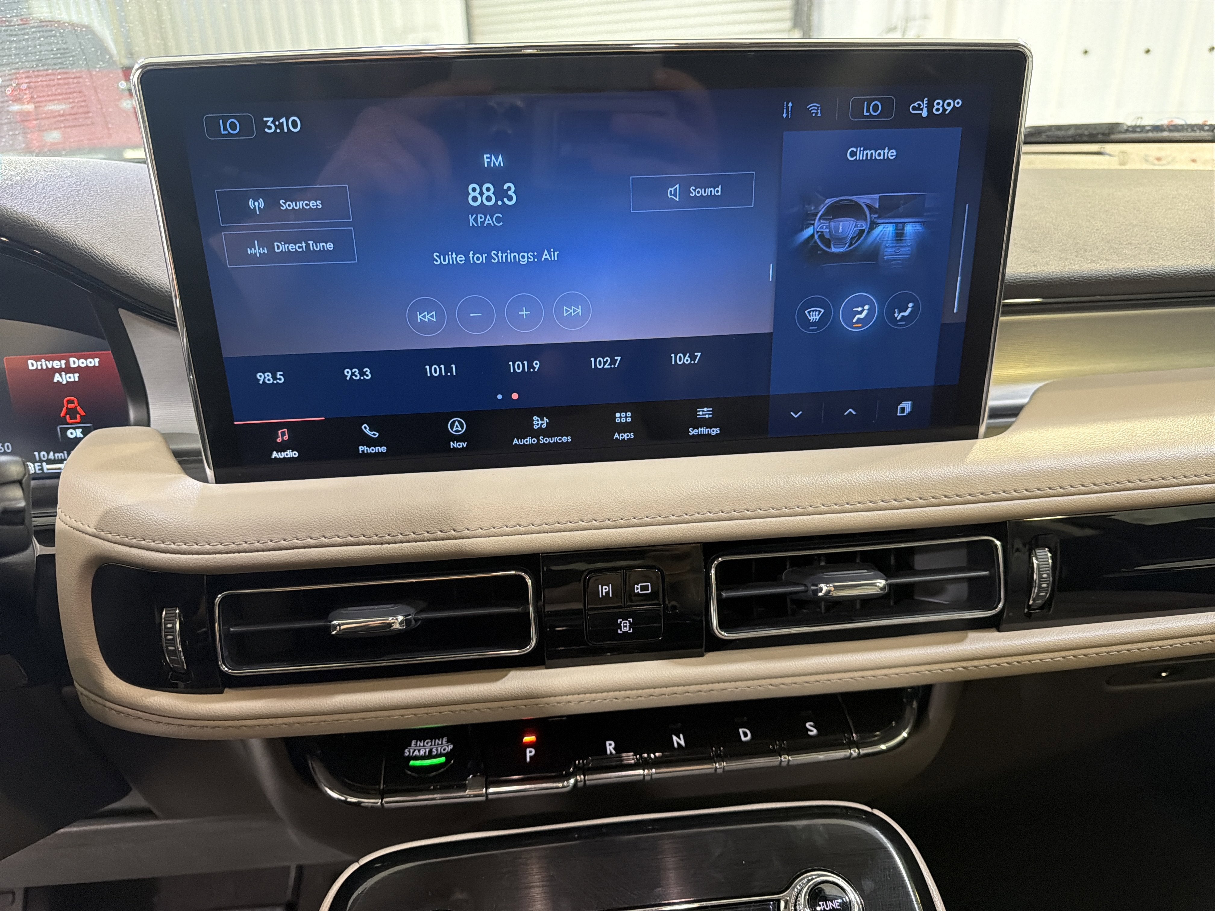 2022 Lincoln Nautilus Standard