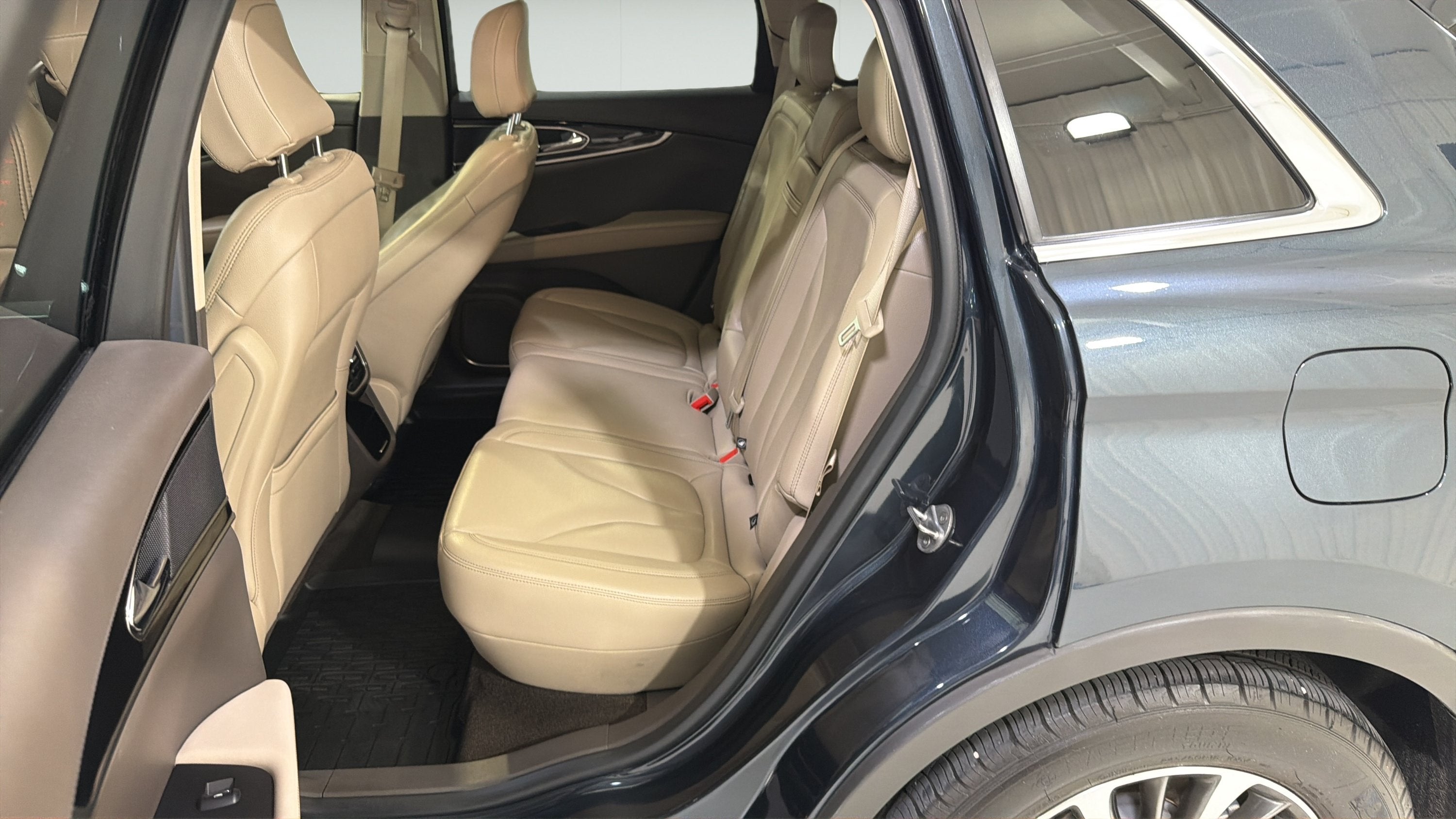 2022 Lincoln Nautilus Standard