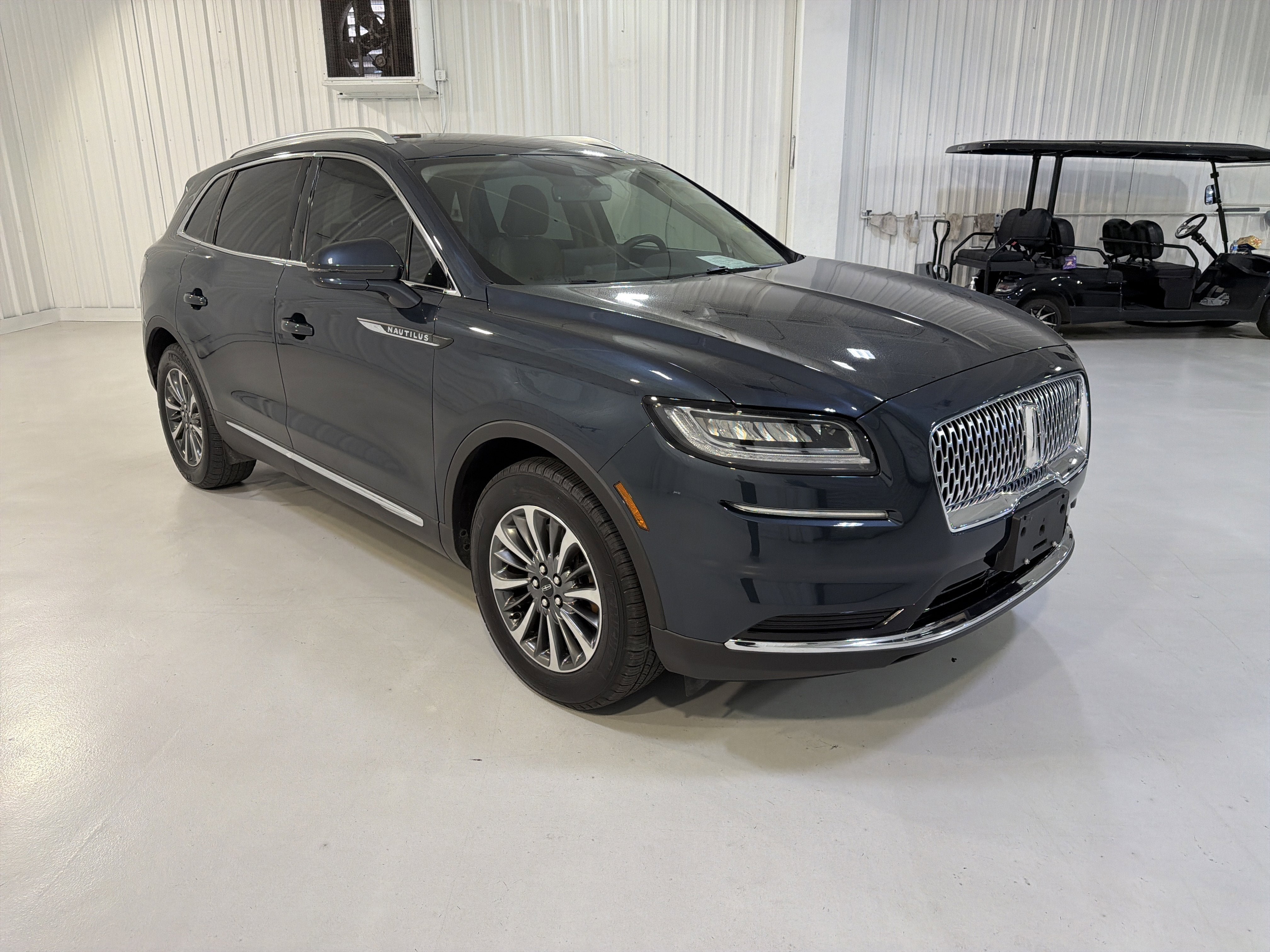 2022 Lincoln Nautilus Standard
