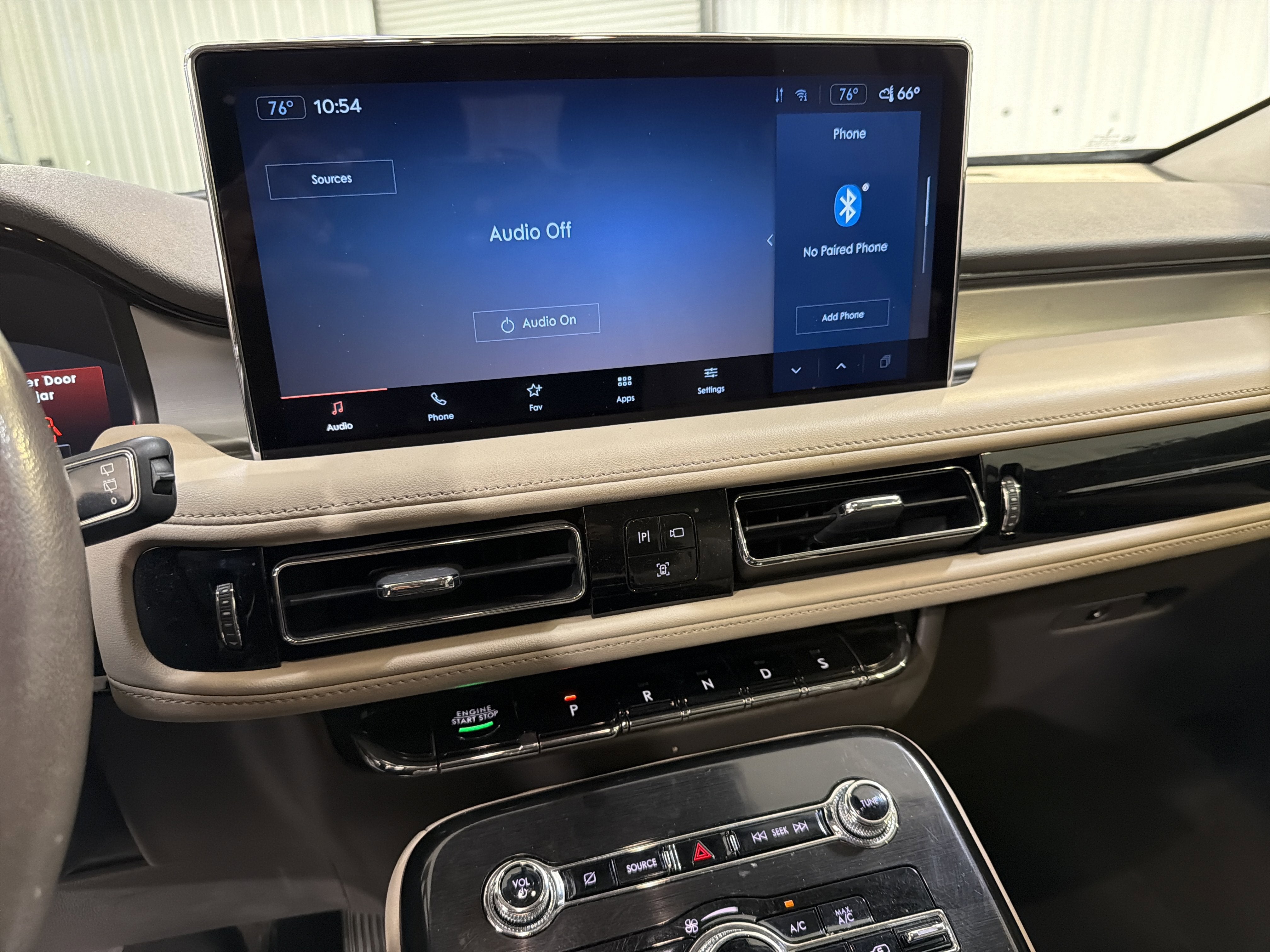 2022 Lincoln Nautilus Standard