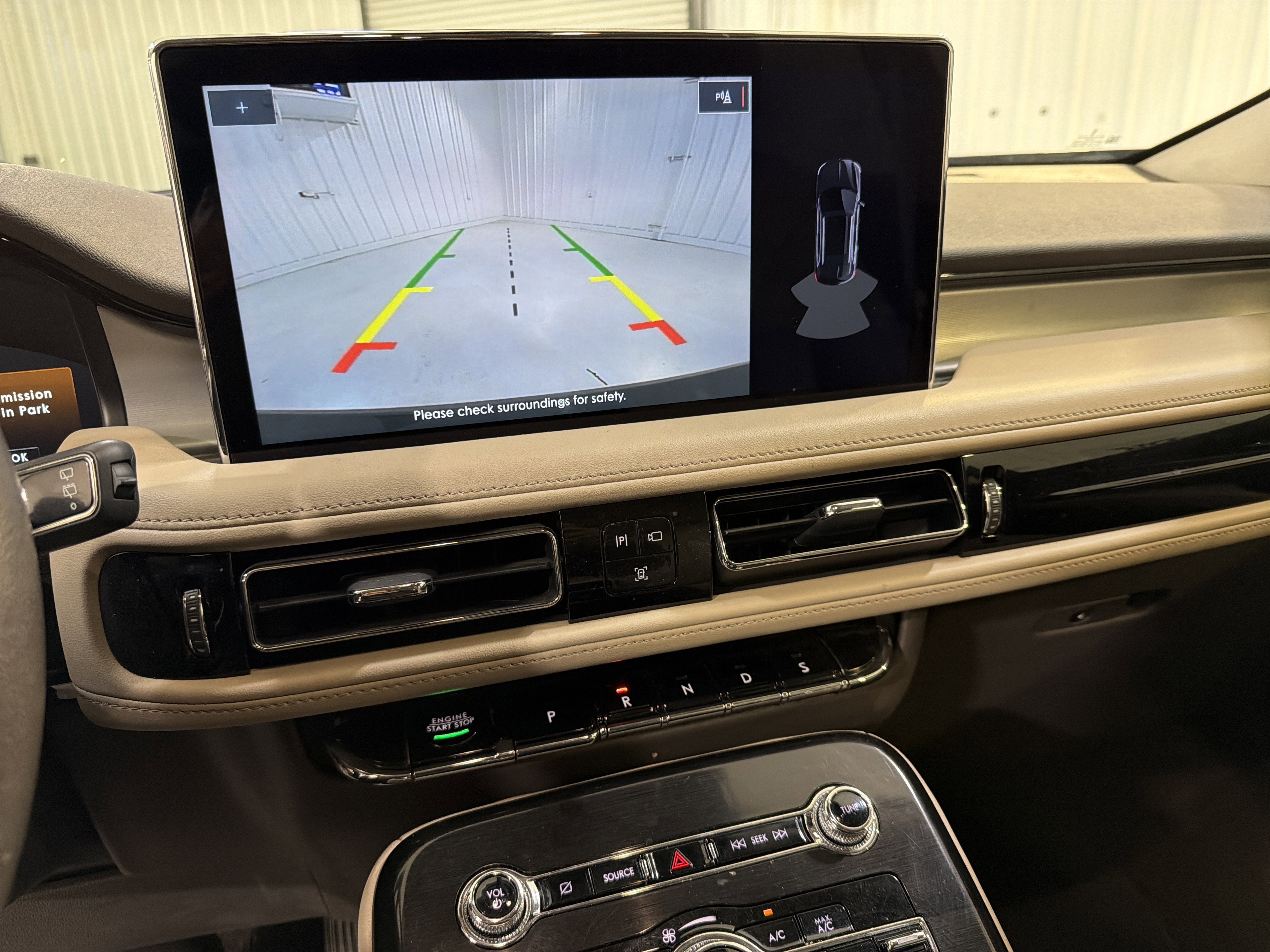 2022 Lincoln Nautilus Standard