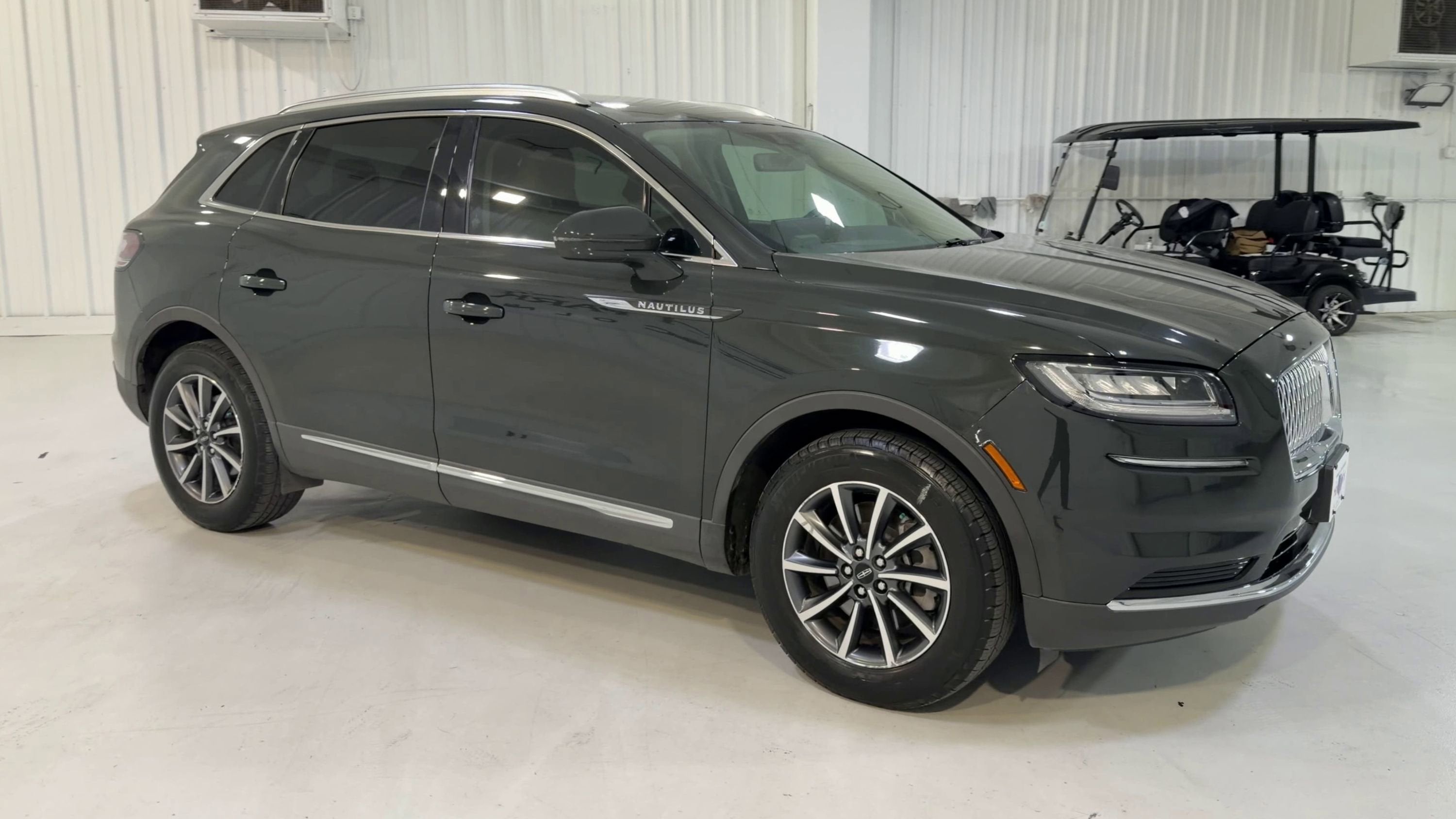 2022 Lincoln Nautilus Standard