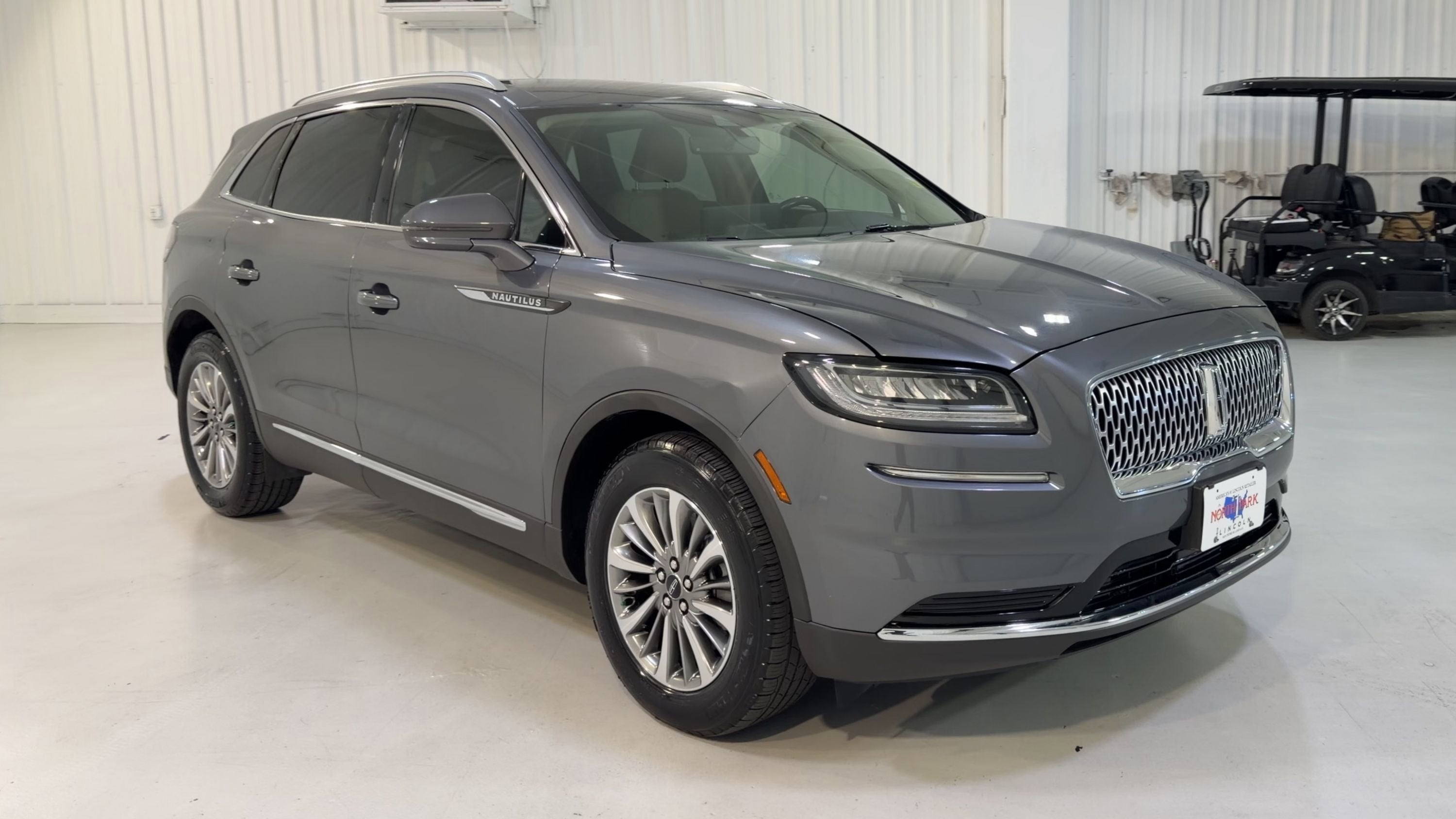 2022 Lincoln Nautilus Standard