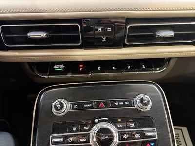 2022 Lincoln Nautilus Standard