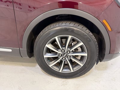 2022 Lincoln Nautilus Standard