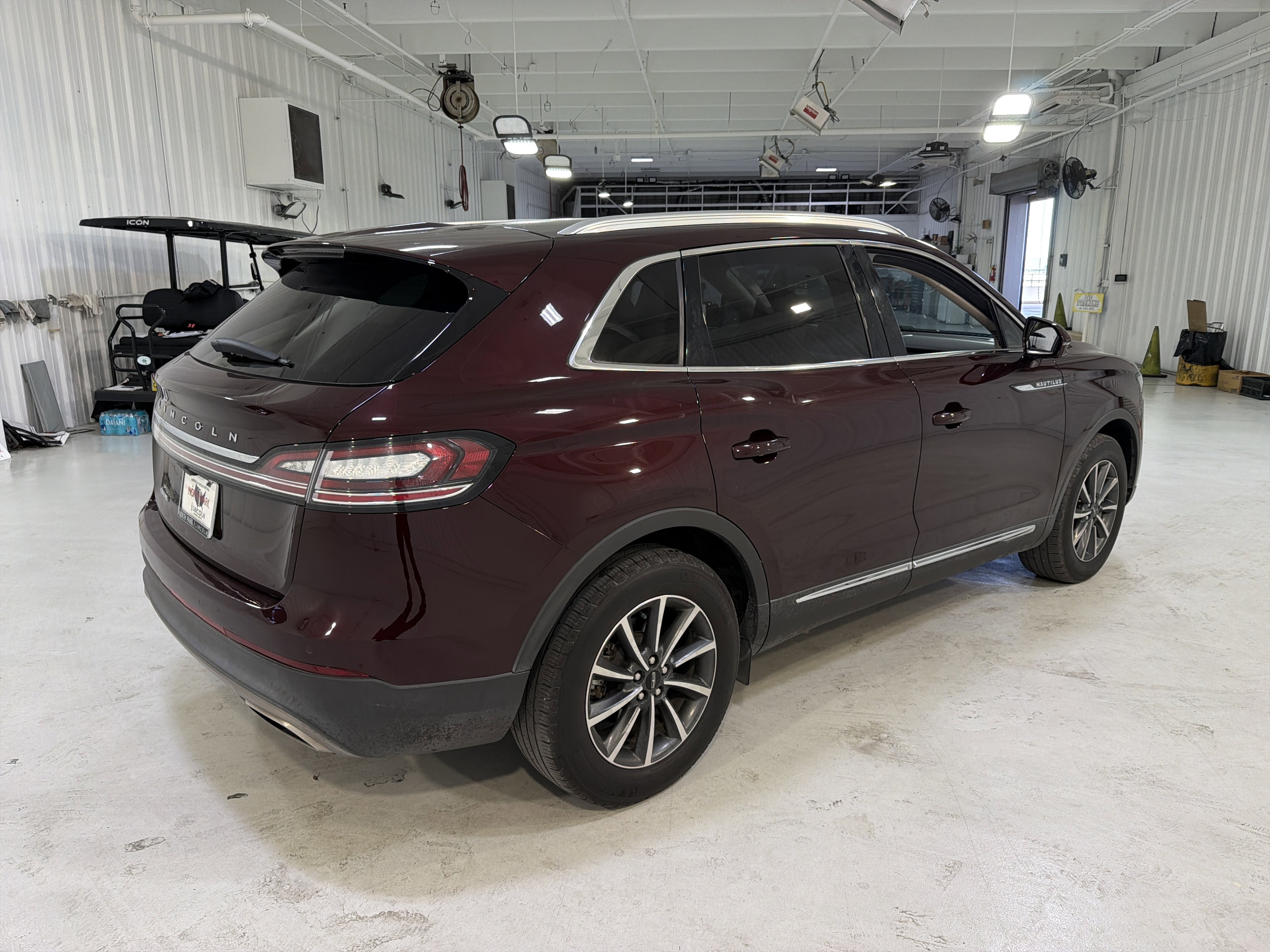 2022 Lincoln Nautilus Standard