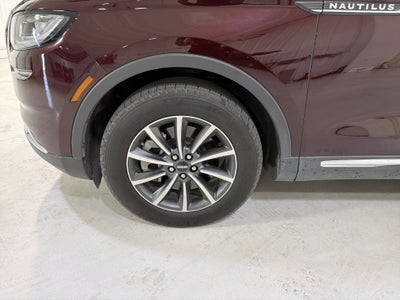 2022 Lincoln Nautilus Standard
