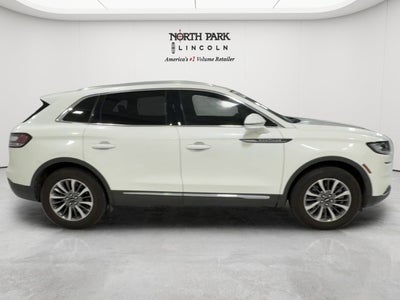 2022 Lincoln Nautilus Standard