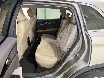 2023 Lincoln Nautilus Standard