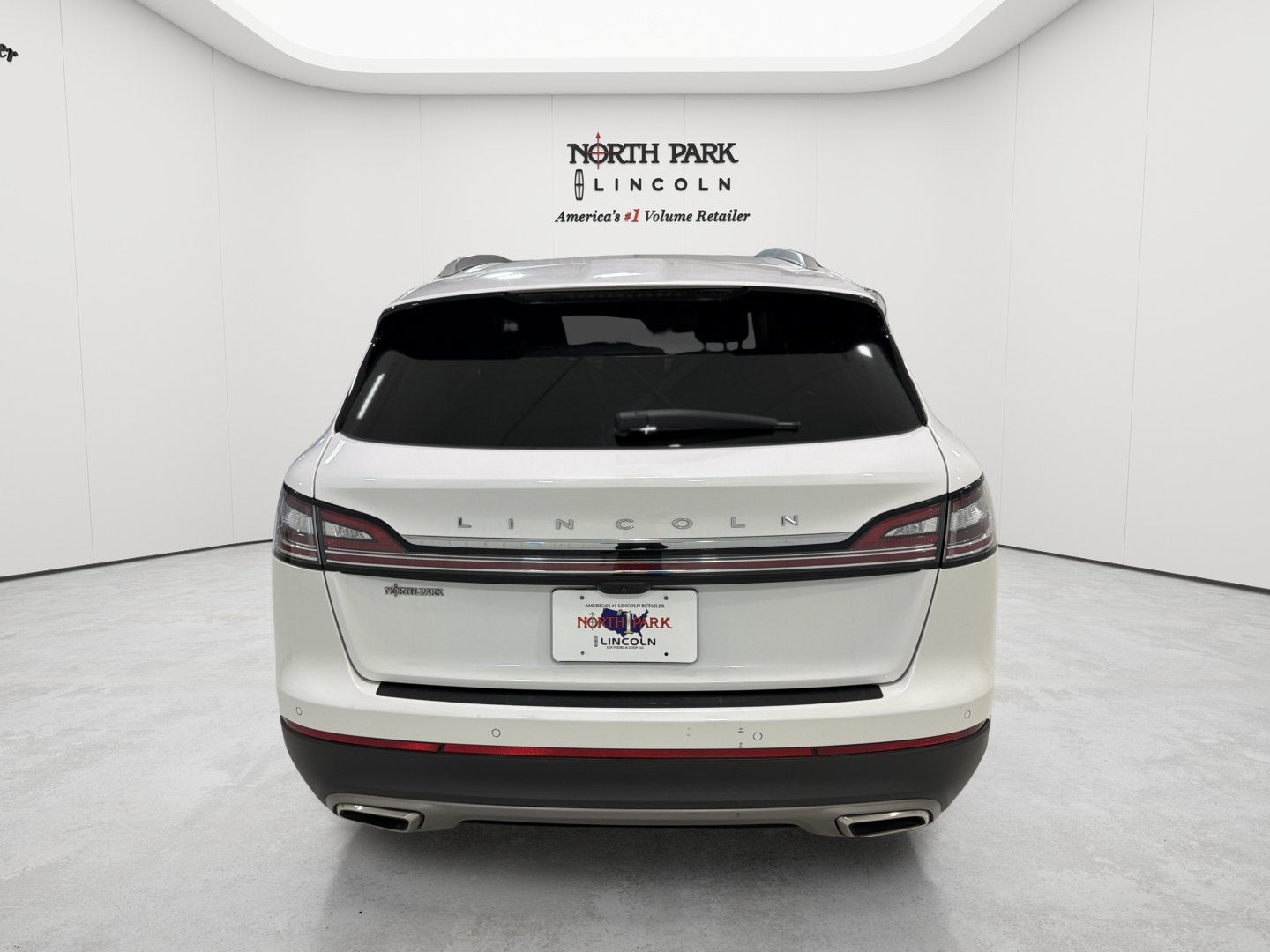 2023 Lincoln Nautilus Standard