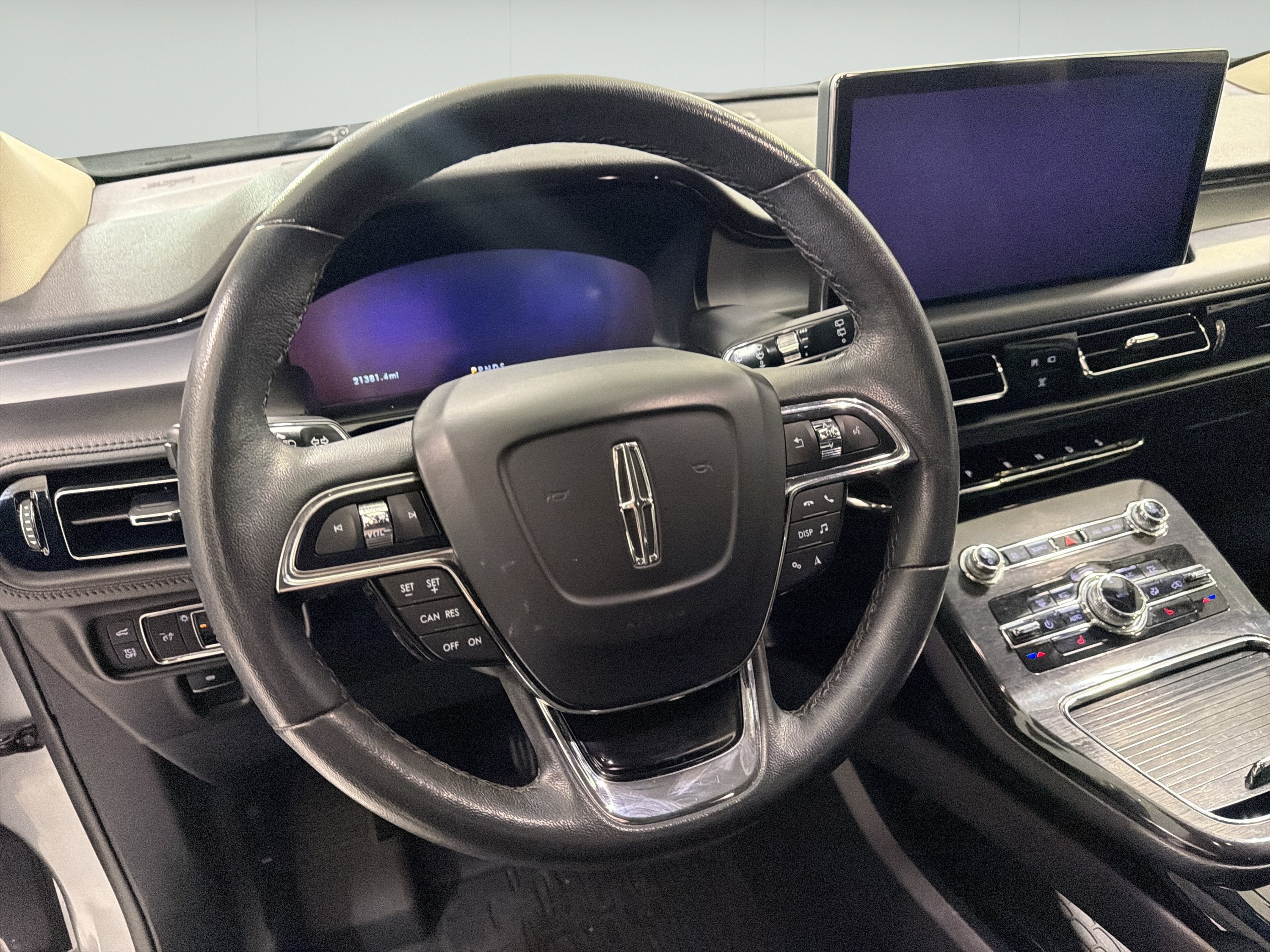 2023 Lincoln Nautilus Standard