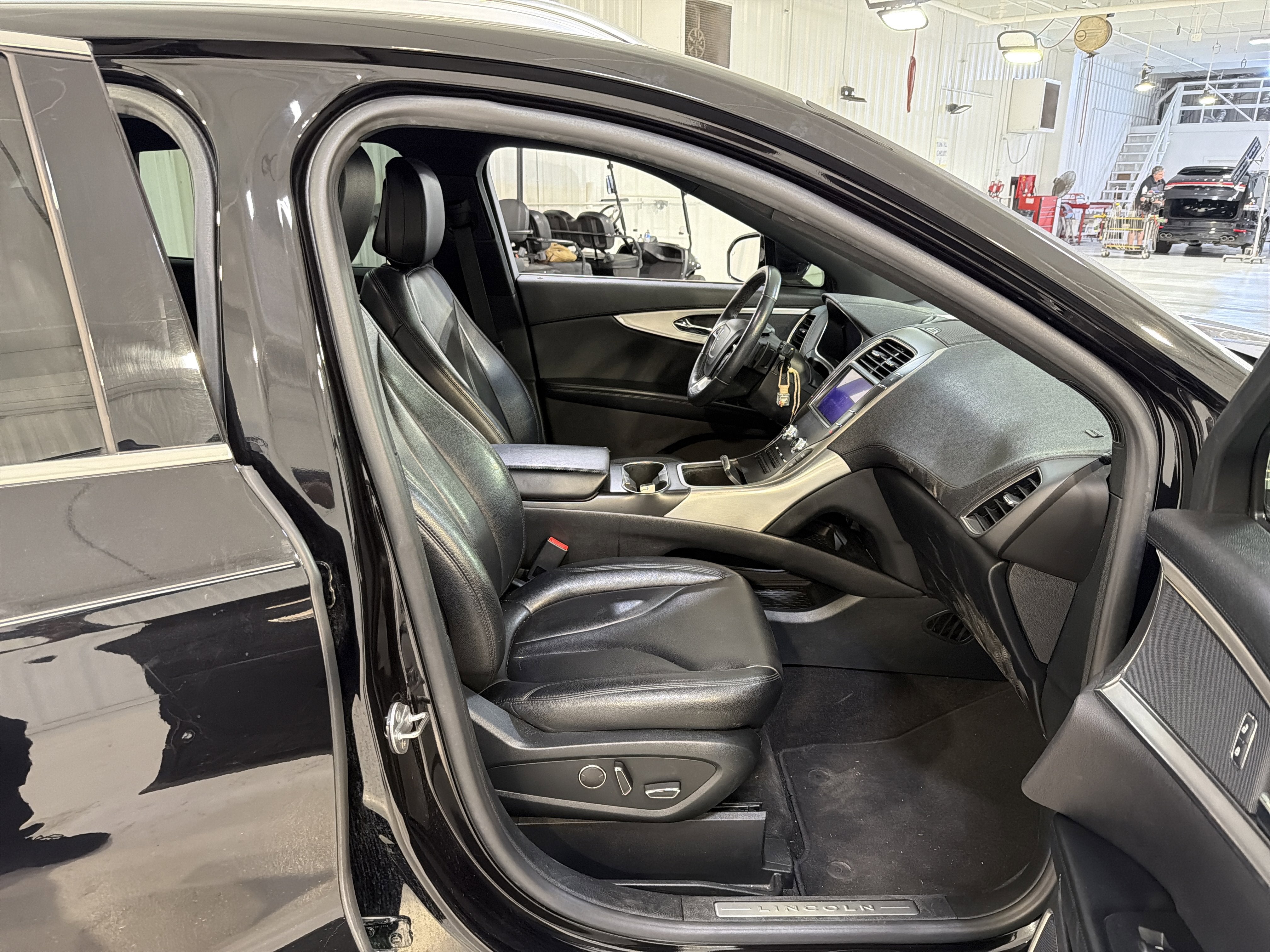 2020 Lincoln Nautilus Standard