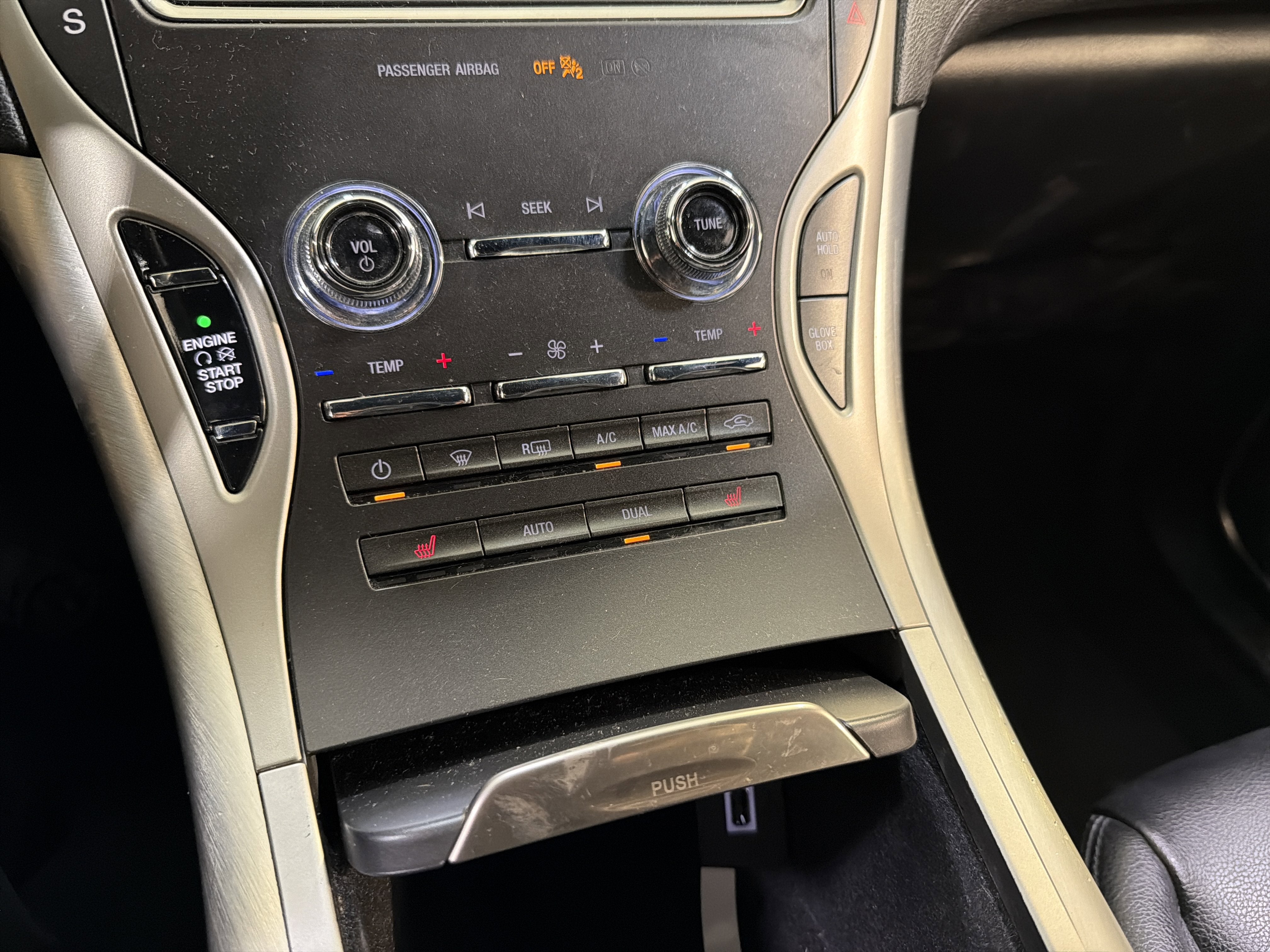 2020 Lincoln Nautilus Standard