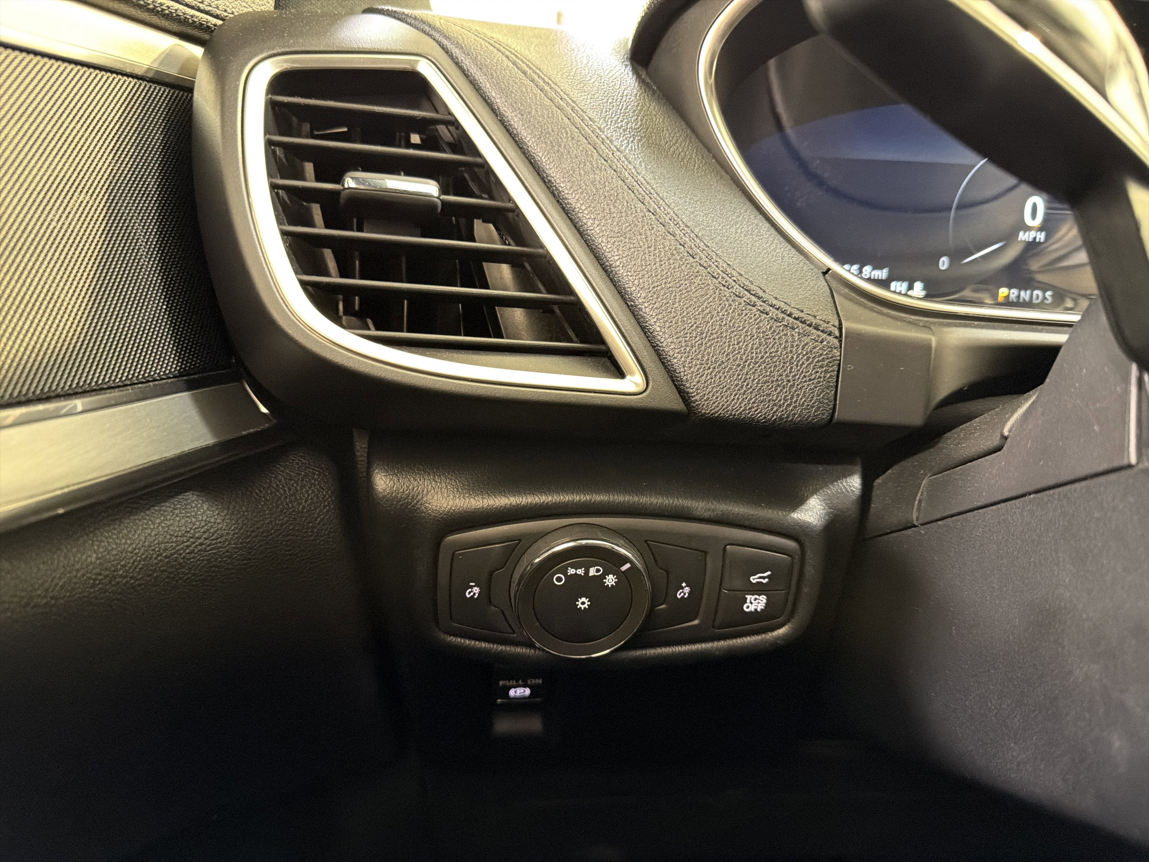 2020 Lincoln Nautilus Standard