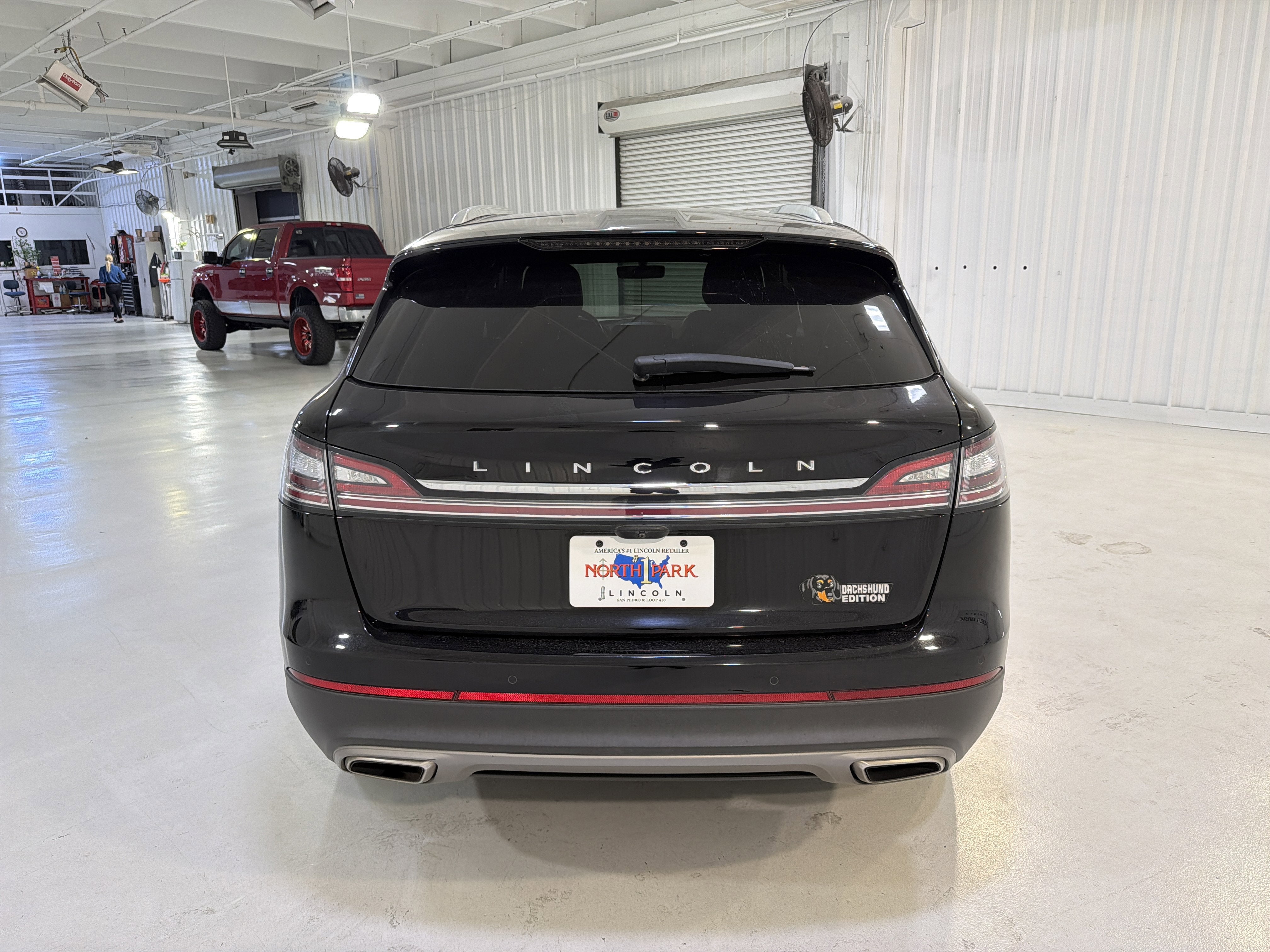 2020 Lincoln Nautilus Standard