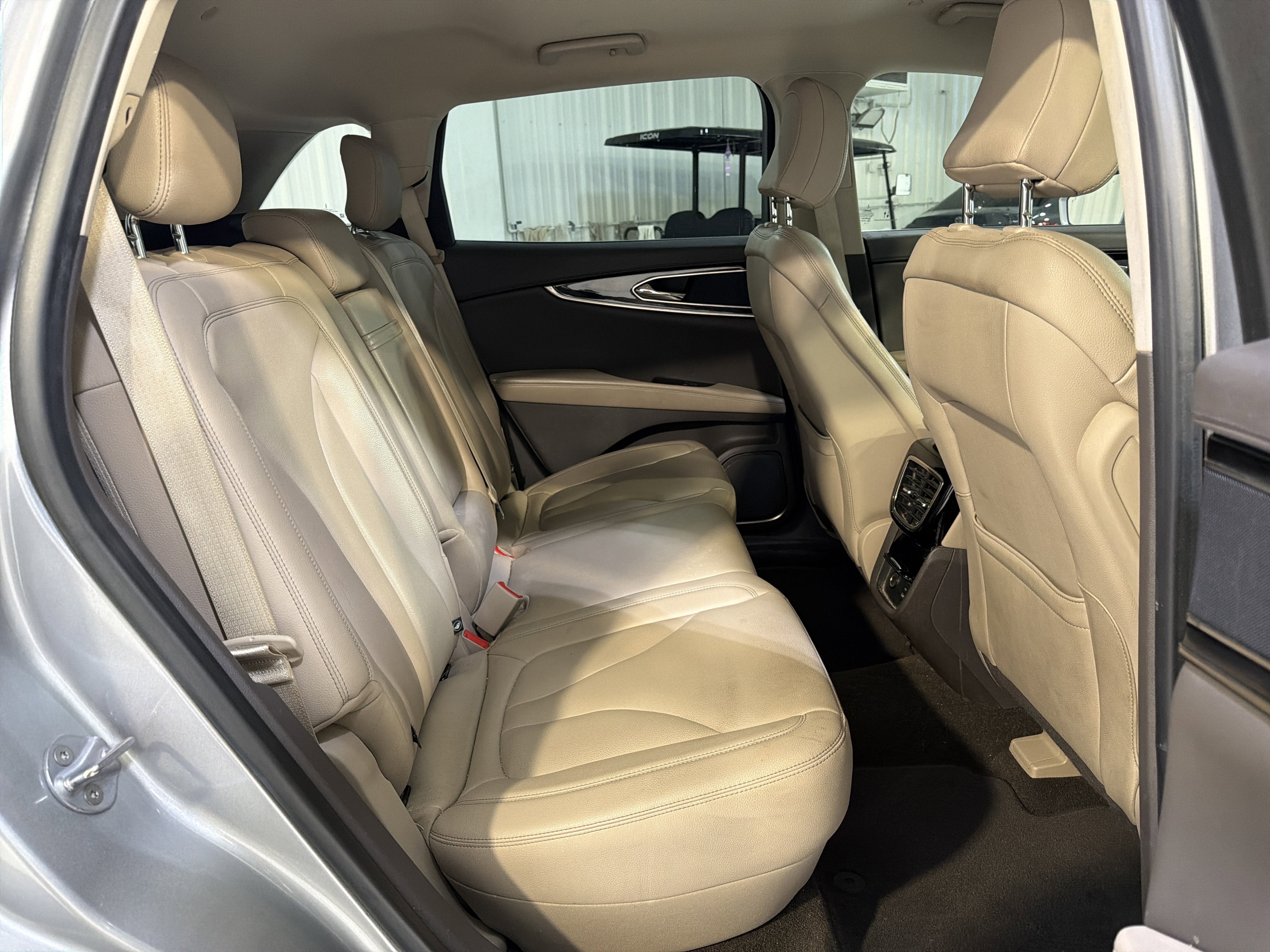 2022 Lincoln Nautilus Standard
