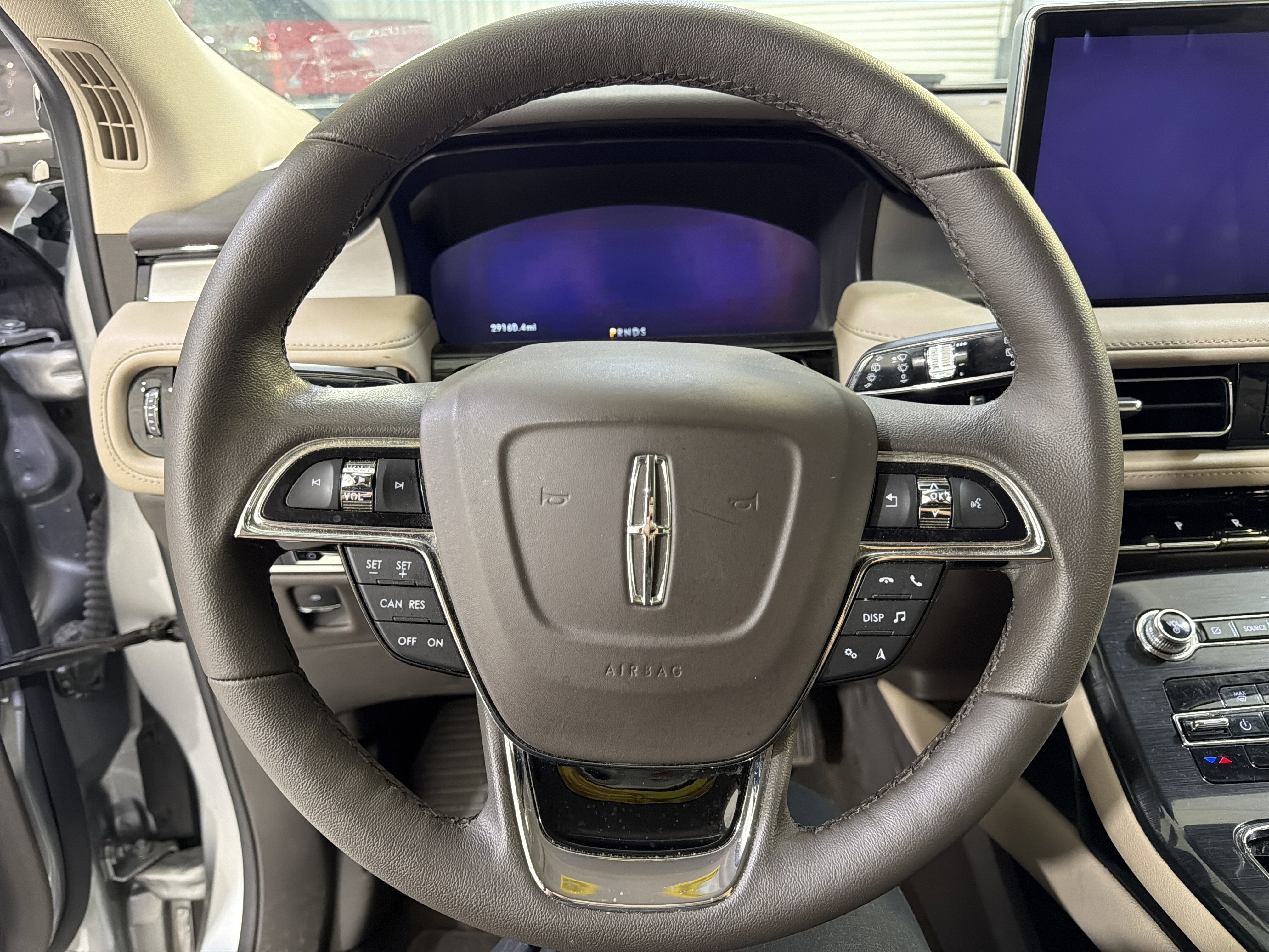 2022 Lincoln Nautilus Standard