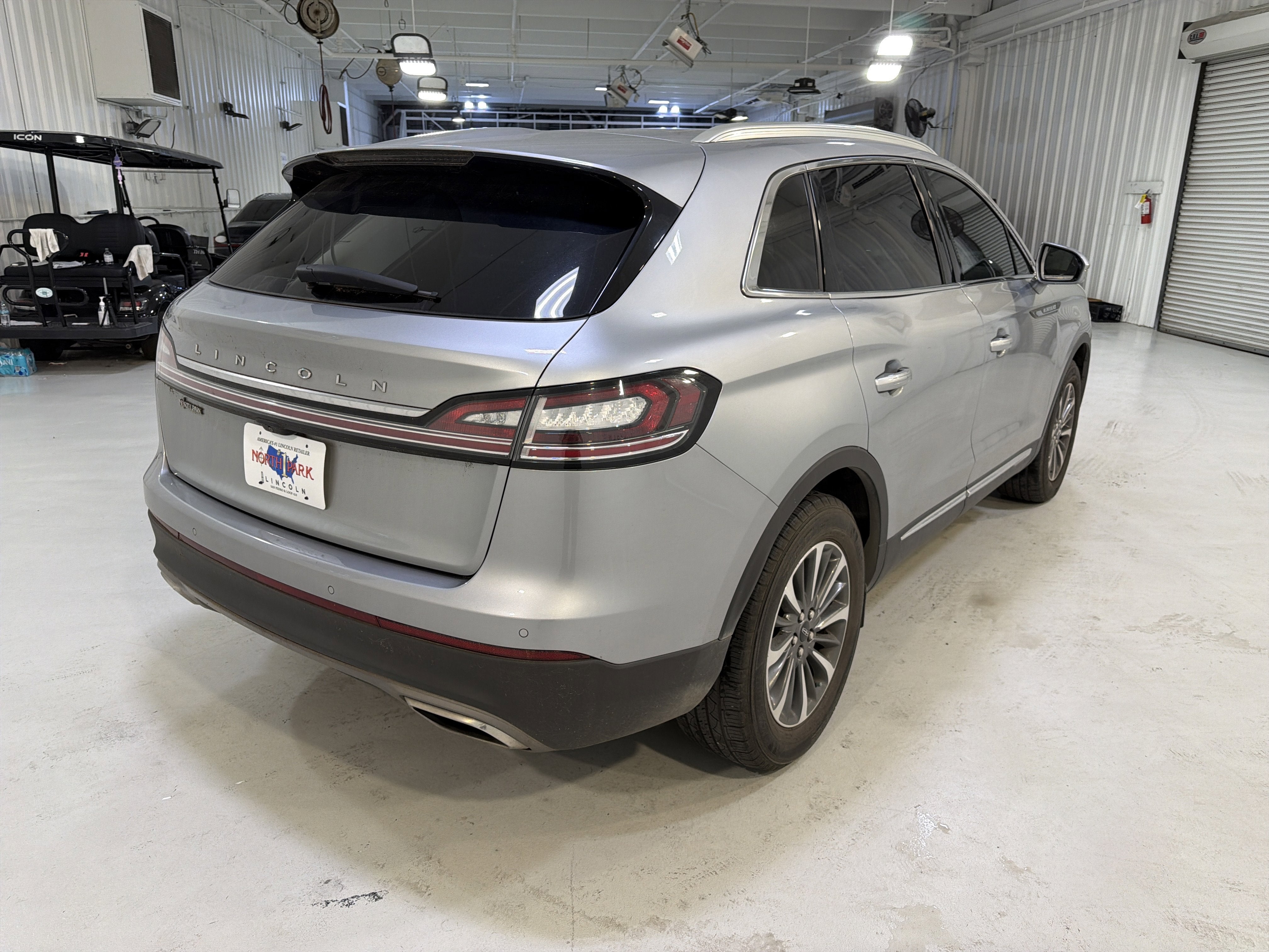 2022 Lincoln Nautilus Standard