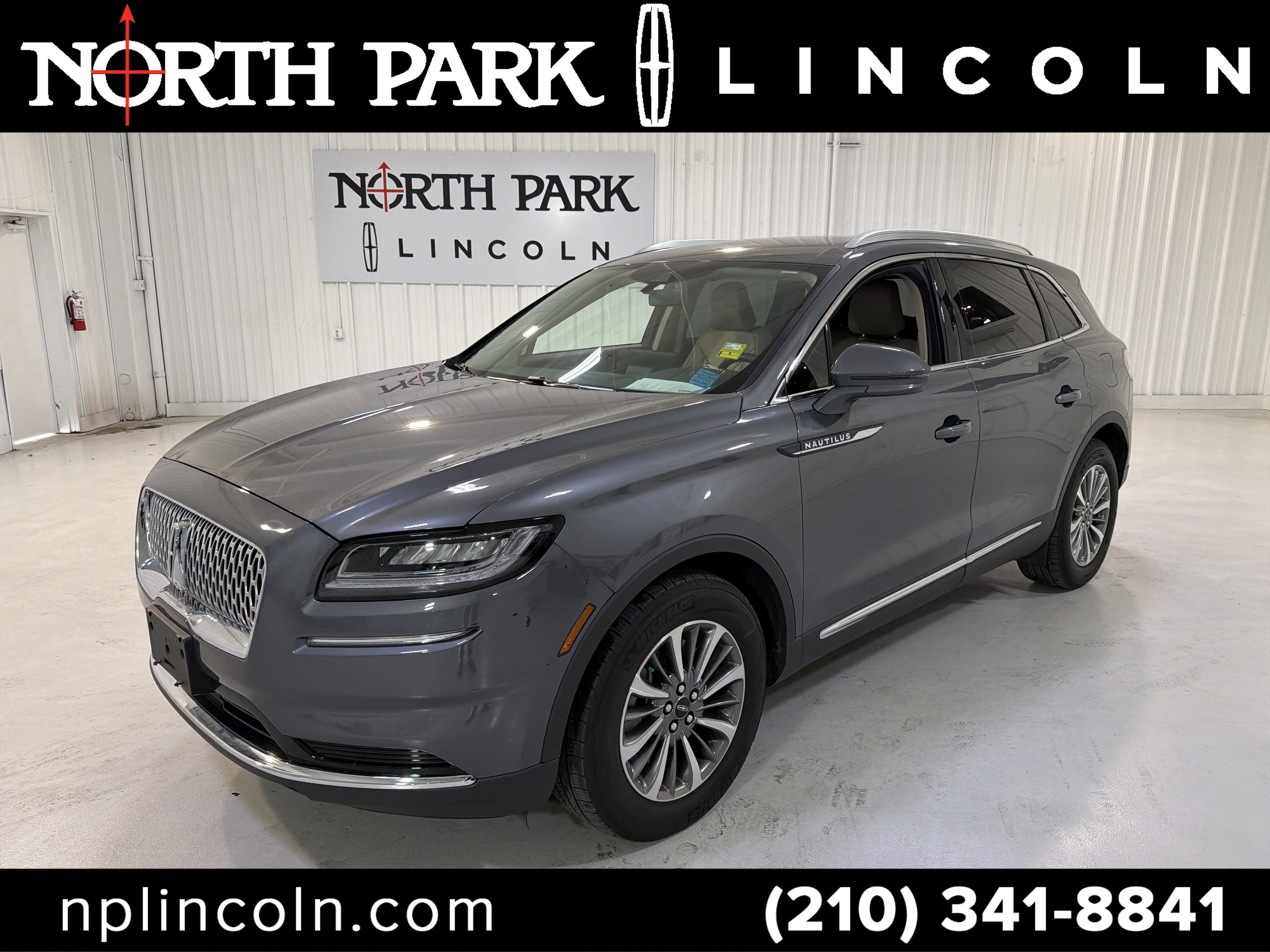 2022 Lincoln Nautilus Standard